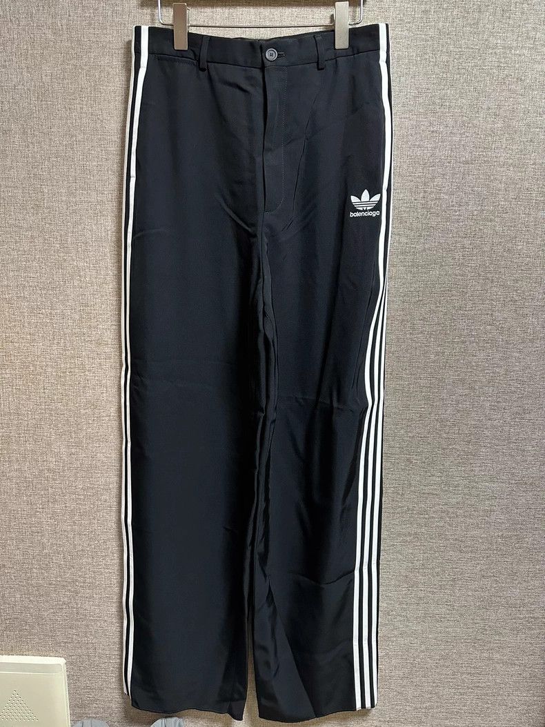 Balenciaga Balenciaga size M Three Stripes Fiber Material Slacks Size US 44 / EU 60 - 1 Thumbnail