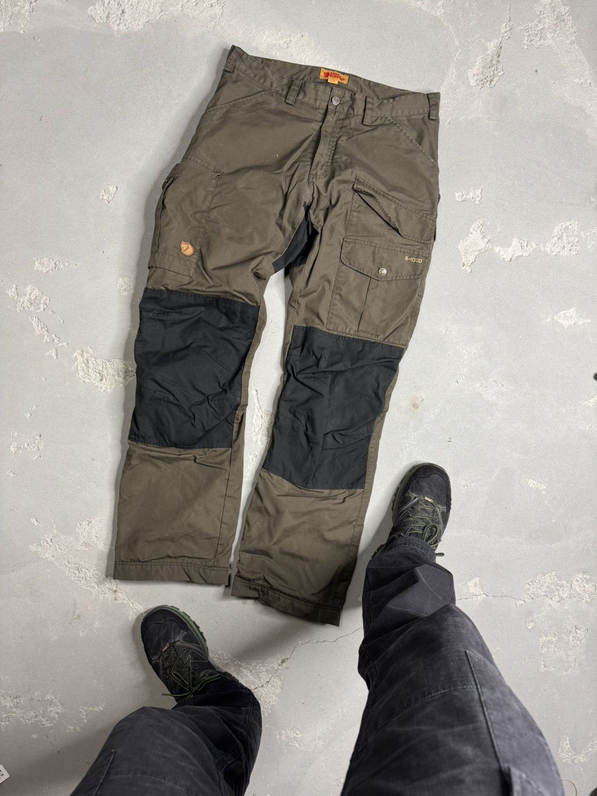 Fjallraven × Vintage Fjallraven G1000 Pants Trekking Pants Outdoor Cargo Size US 32 / EU 48 - 1 Thumbnail