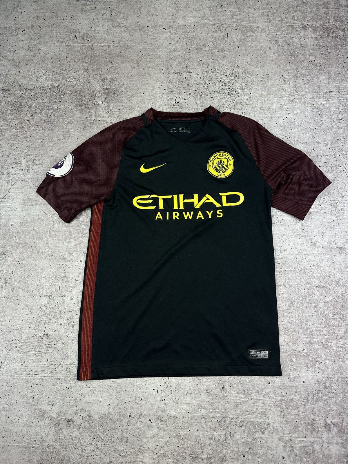 Nike 2016/17 Nike Manchester City Away Black Soccer Jersey Size US S / EU 44-46 / 1 - 1 Thumbnail