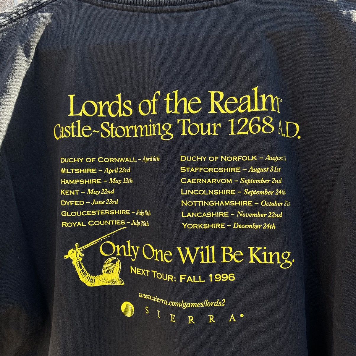 Other Lords Of the realm 2 ii Video gaming Sierra Games Shirt XL Size US XL / EU 56 / 4 - 3 Thumbnail