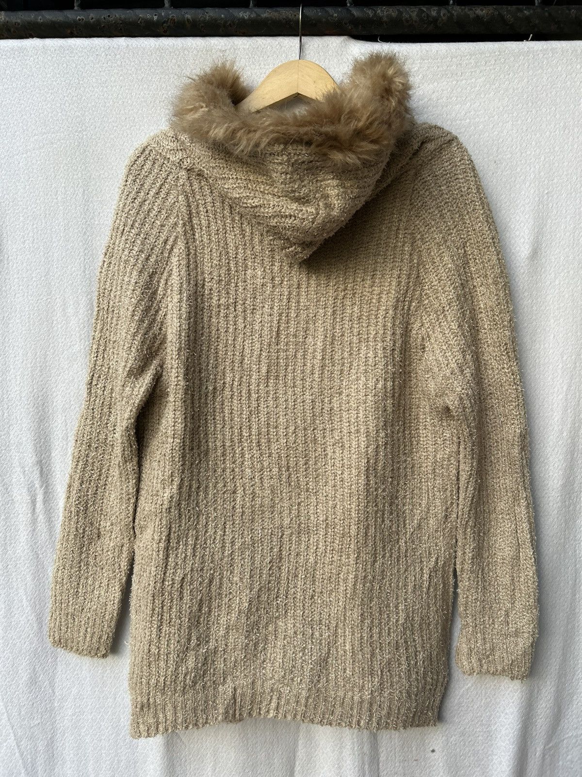 Japanese Brand Amayadori Faux Fur Hoodie Knitwear Zipper Styled Ifsix Size US L / EU 52-54 / 3 - 3 Thumbnail