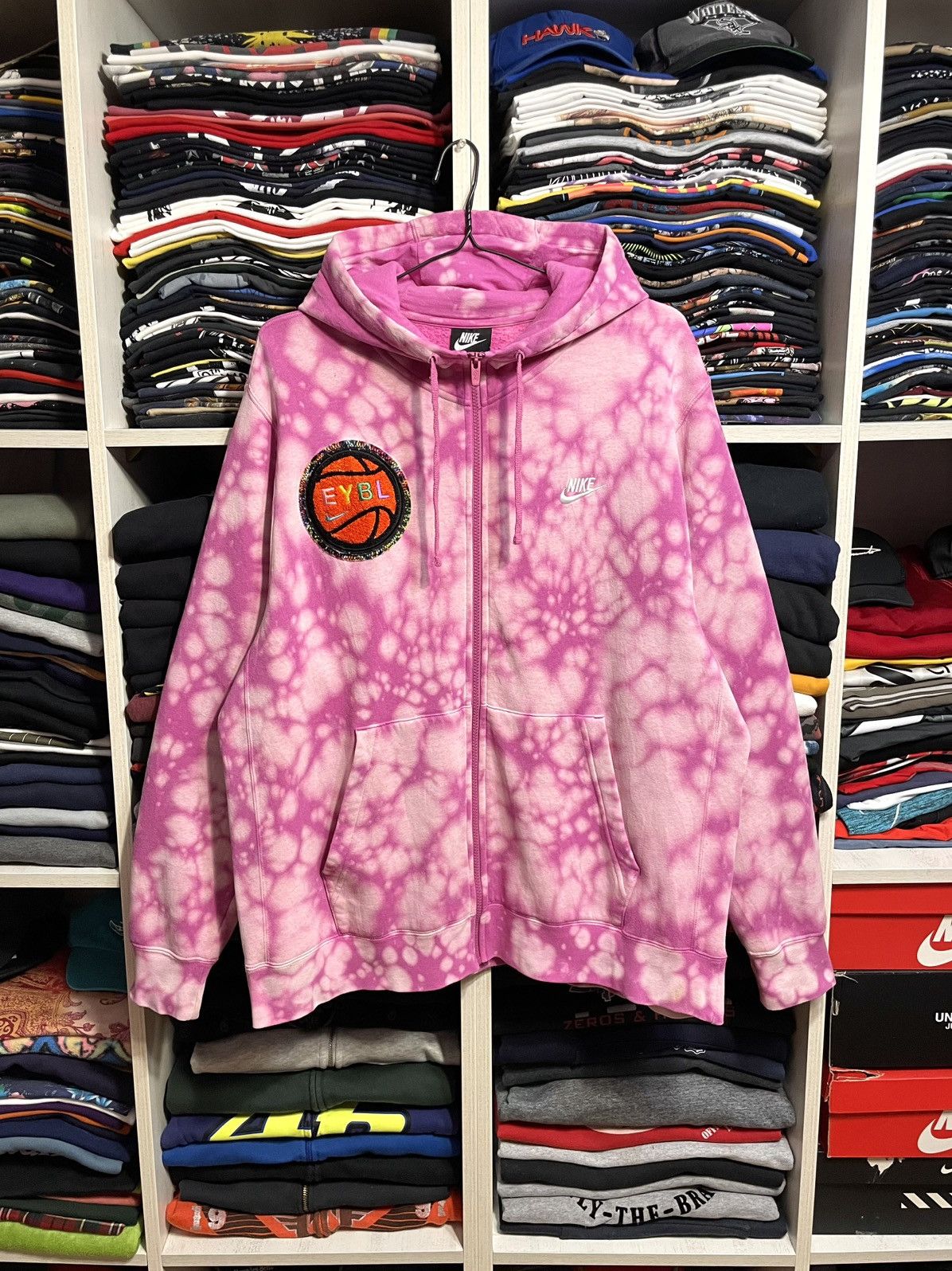 Nike Nike EYBL Tie Dye Basketball NBA Zip Hoodie Size XL Pink Size US XL / EU 56 / 4 - 1 Thumbnail