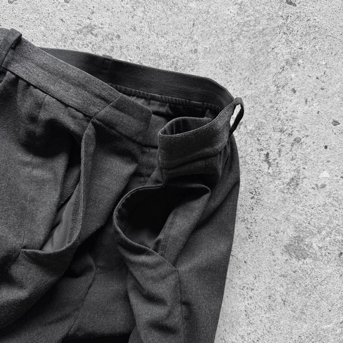 Uniqlo Uniqlo Unisex Gray Stretch Comfort Pants Trousers Classic Size US 34 / EU 50 - 5 Thumbnail