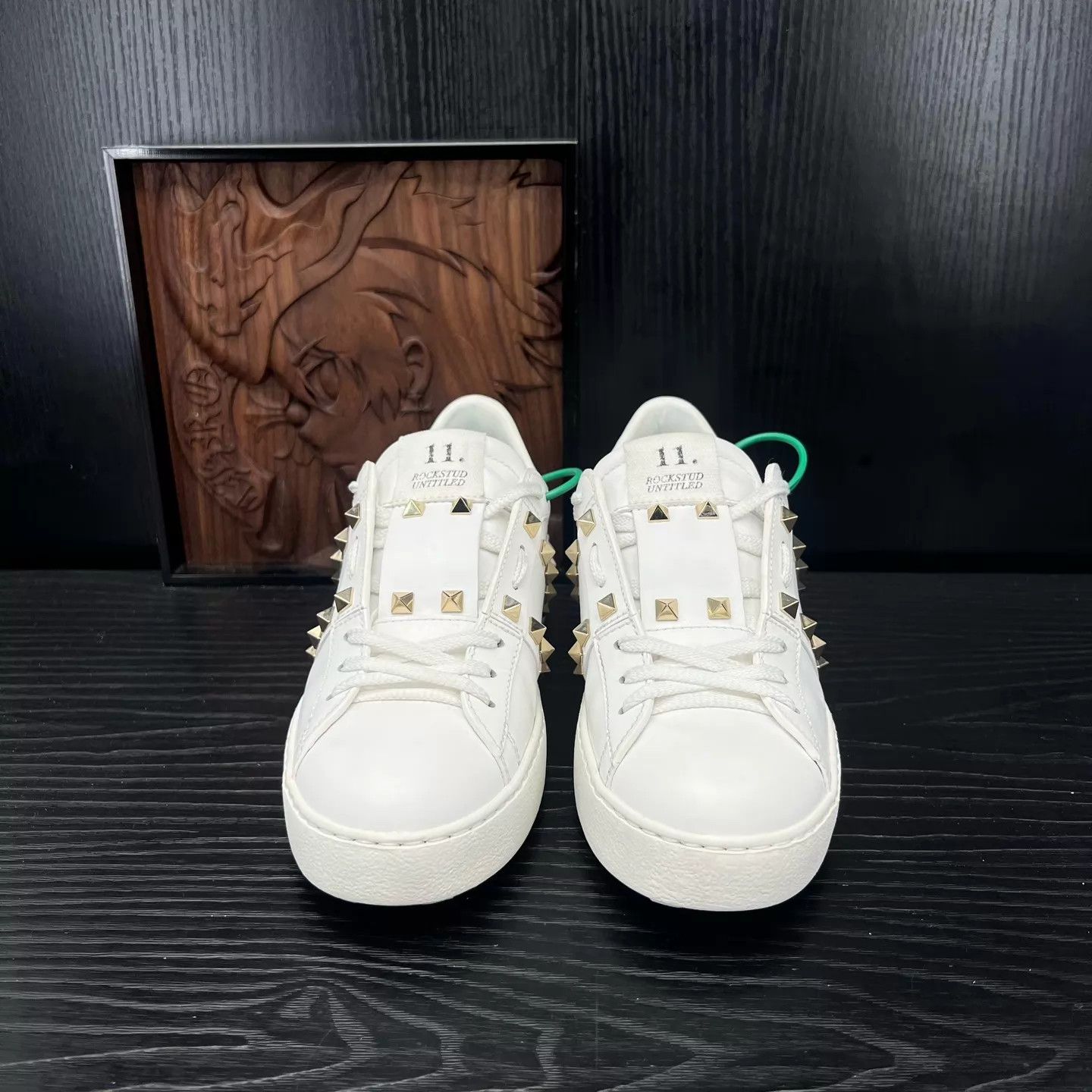 Valentino Valentino Rockstud White 37 Like New With Box Size US 6.5 / IT 36.5 - 5 Thumbnail