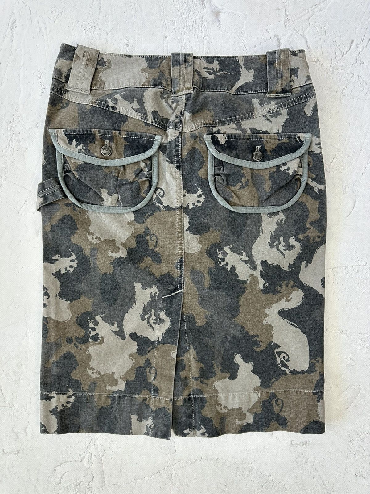 Diesel Vintage Diesel Camo Midi Skirt Size 26" / US 2 / IT 38 - 4 Thumbnail