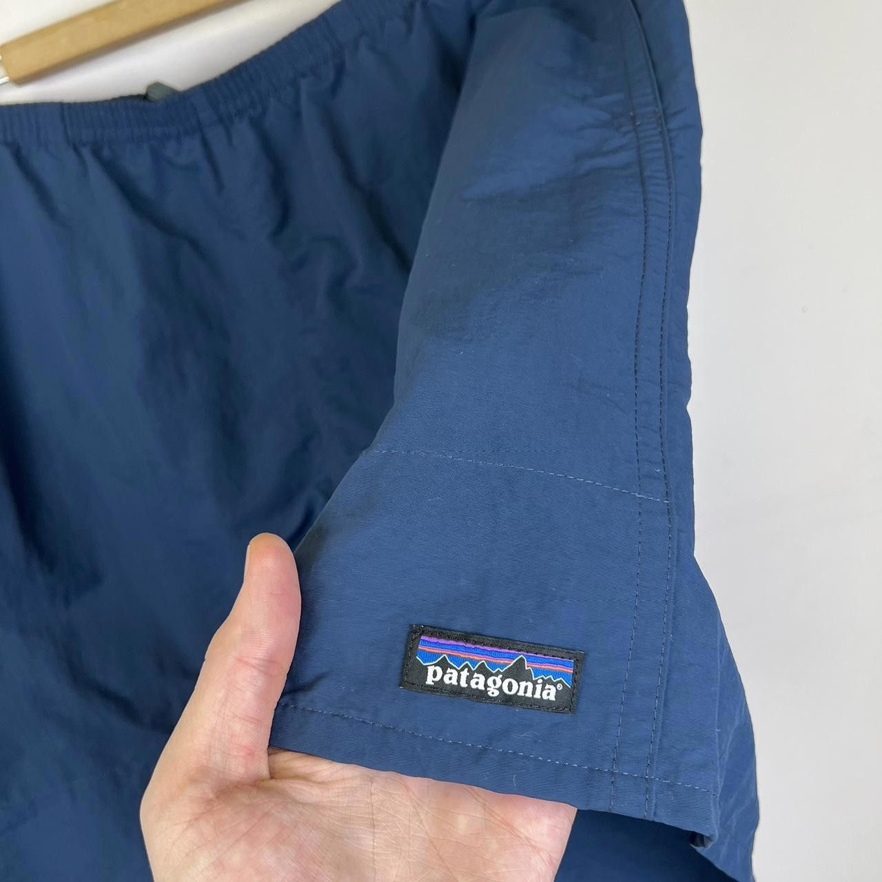 Patagonia Patagonia Men's Hiking Shorts Classic Navy Vintage Outdoor Size US 40 / EU 56 - 2 Thumbnail