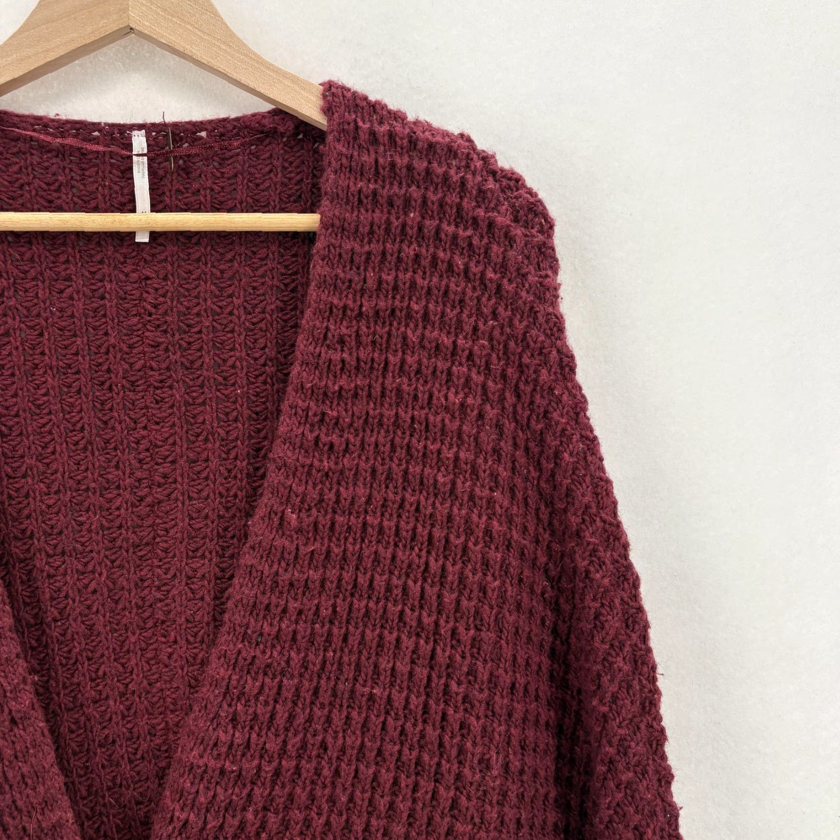 Free People Free People Cardigan Sweater Womens Medium Red Waffle Knit Dolman Wool Rabbit Oversized Dolman Sleeve Open Front V-Neck" Size M / US 6-8 / IT 42-44 - 2 Thumbnail