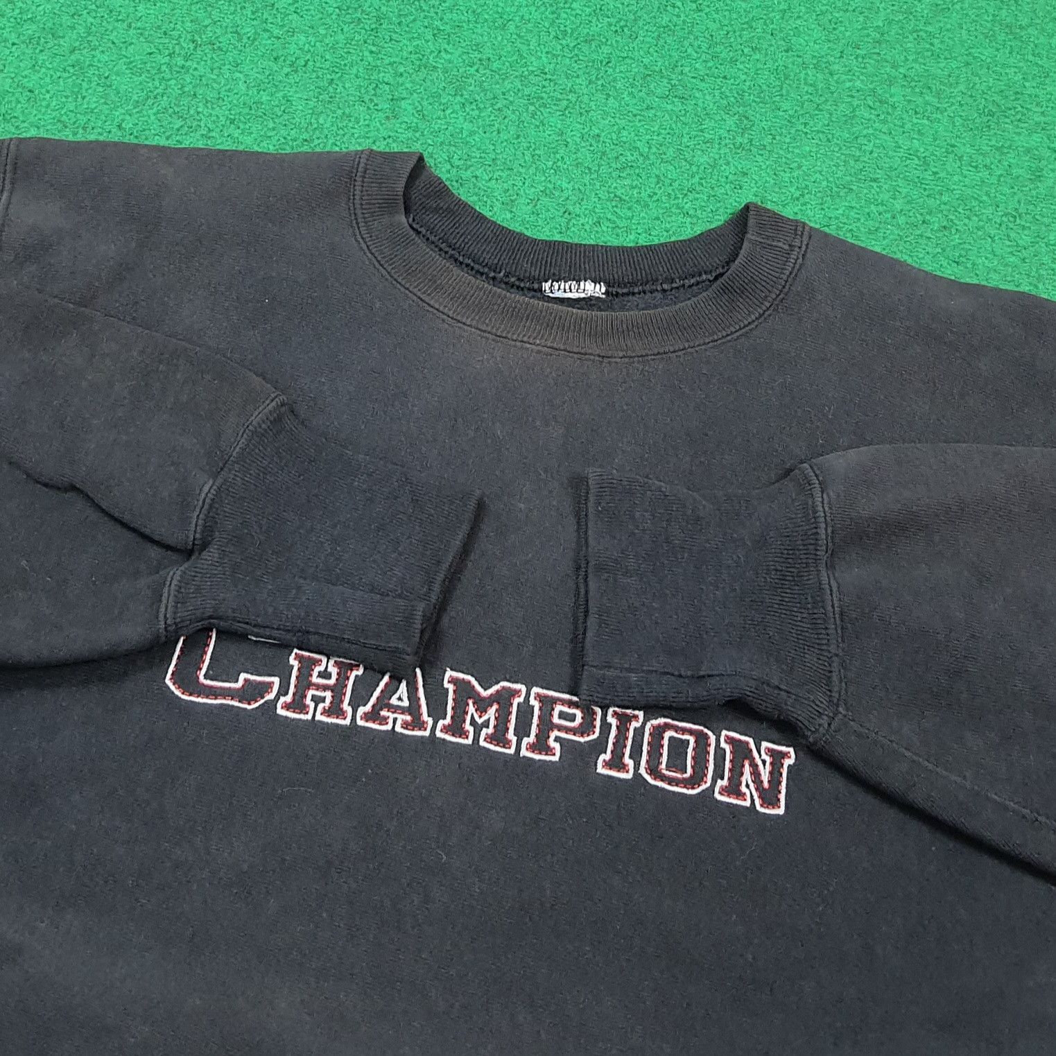 Champion Vintage Champion Black Hoodie Sweatshirt C292N19 Size US M / EU 48-50 / 2 - 5 Thumbnail