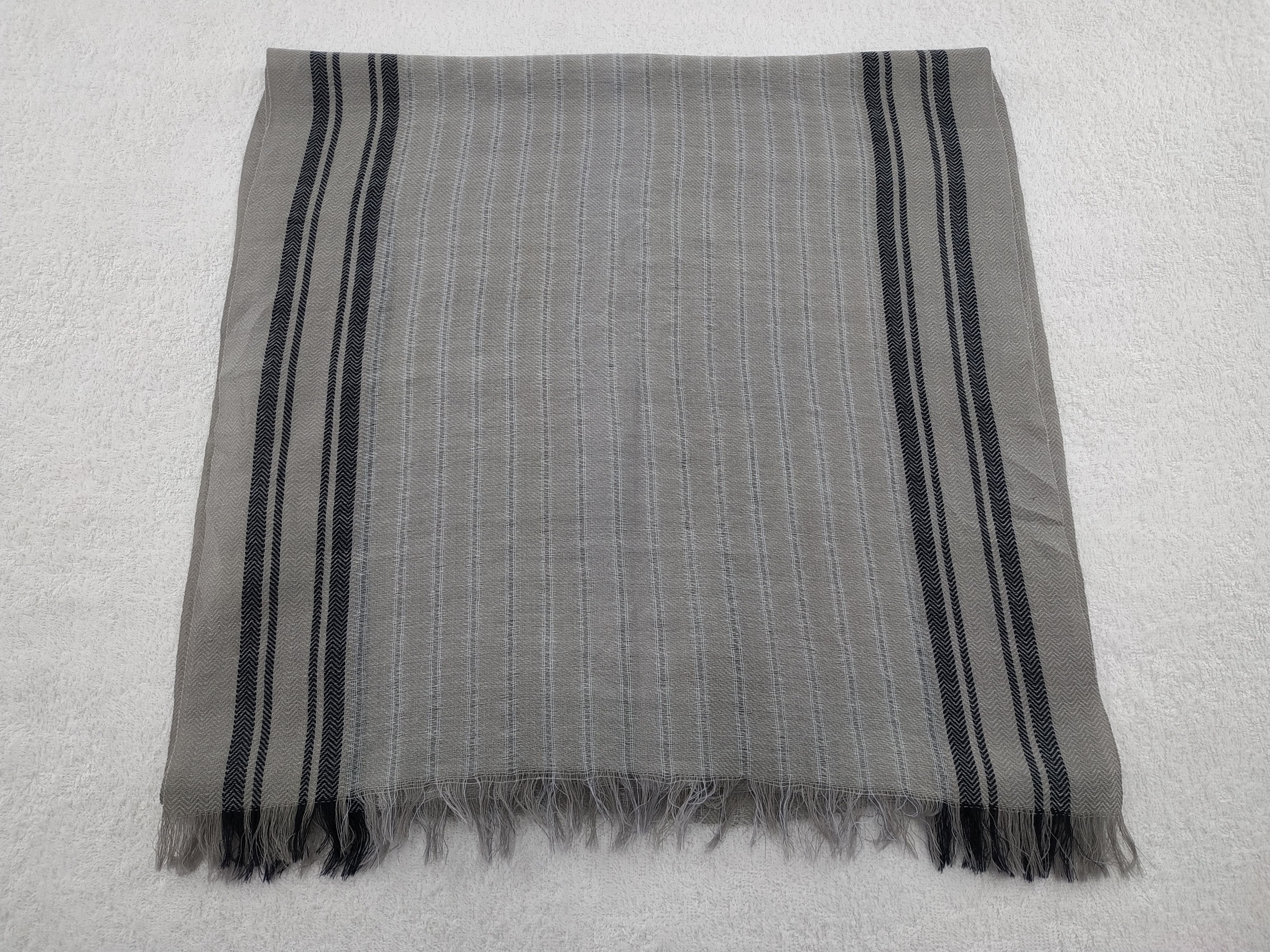 Armani Exchange Vintage Armani Exchange Scarf/Muffler/Neckwear MF305 Size ONE SIZE - 1 Thumbnail