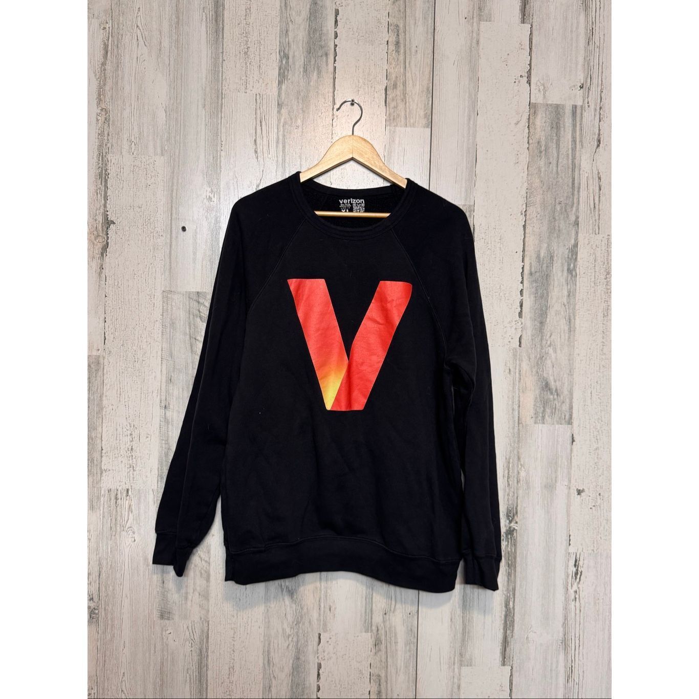 Other Verizon Logo Crewneck Sweatshirt Black XL Size US XL / EU 56 / 4 - 1 Thumbnail