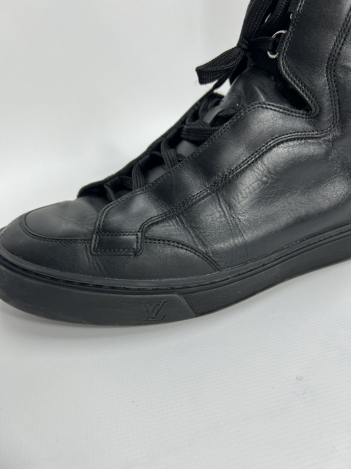 Louis Vuitton Vintage streetwear Louis Vuitton Leather Sneakers Sz UK 7.5 Size US 8.5 / EU 41-42 - 12 Thumbnail