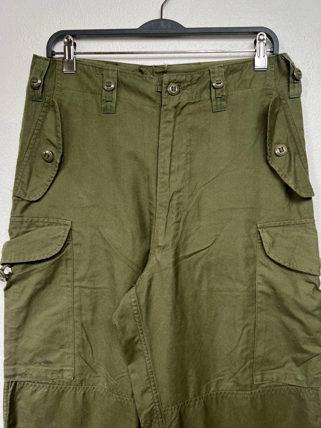 Vintage Vintage Military Cargo Pants Size US 32 / EU 48 - 2 Thumbnail