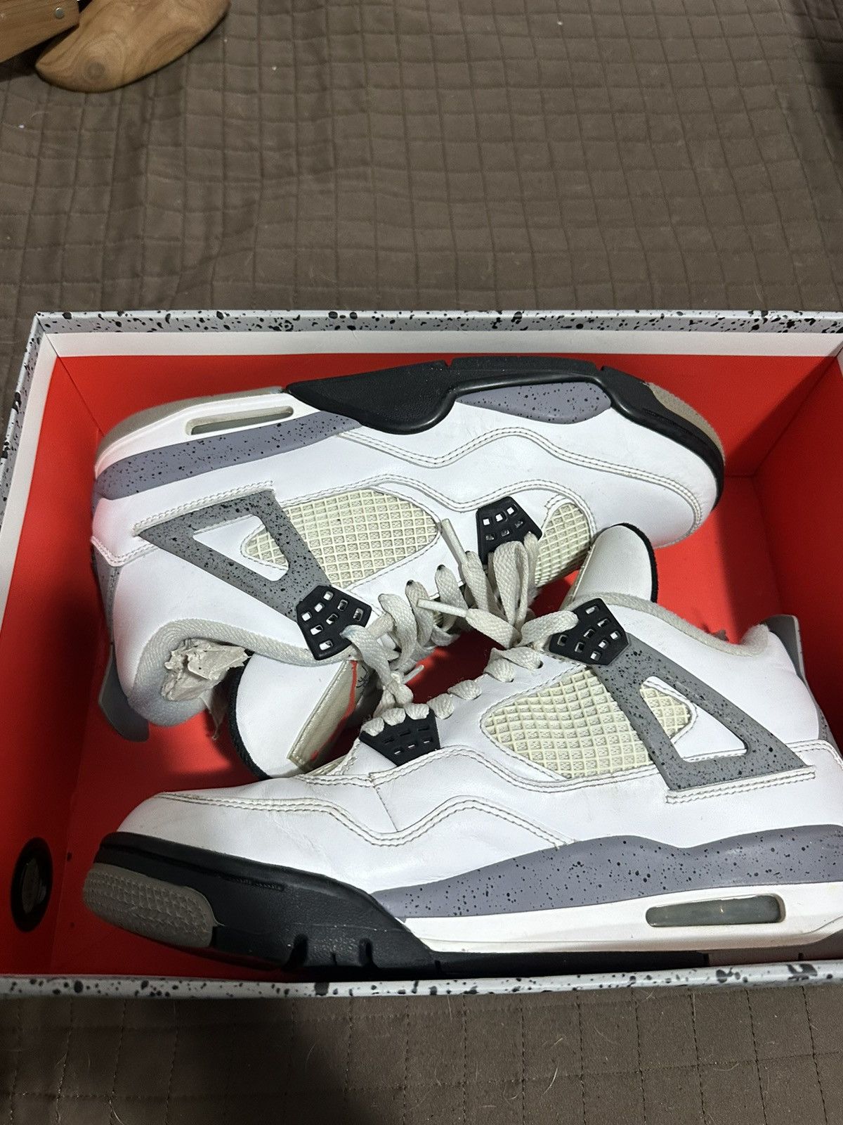 Jordan Brand × Nike Nike air Jordan white cement 2012 Size US 8.5 / EU 41-42 - 6 Thumbnail