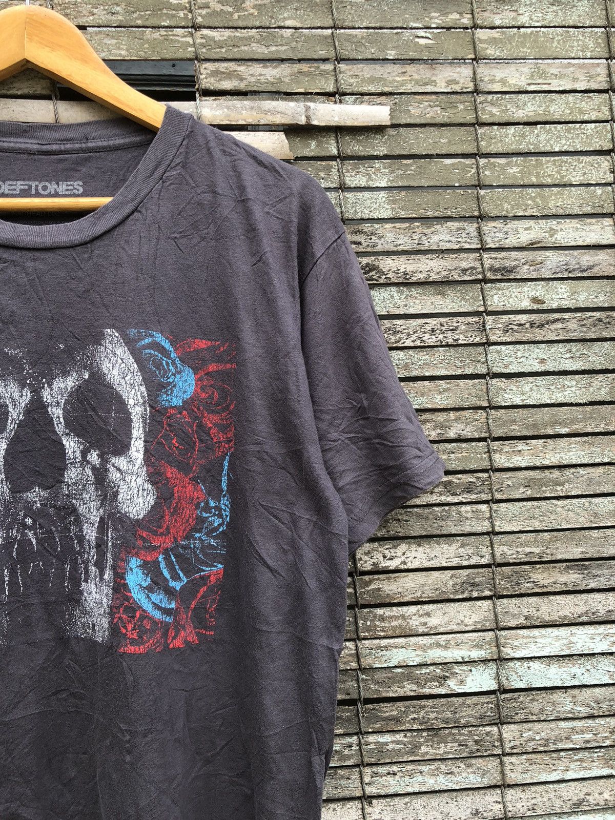 Band Tees Deftones Self Titled Album Merchandise Band Tee Size US L / EU 52-54 / 3 - 7 Thumbnail