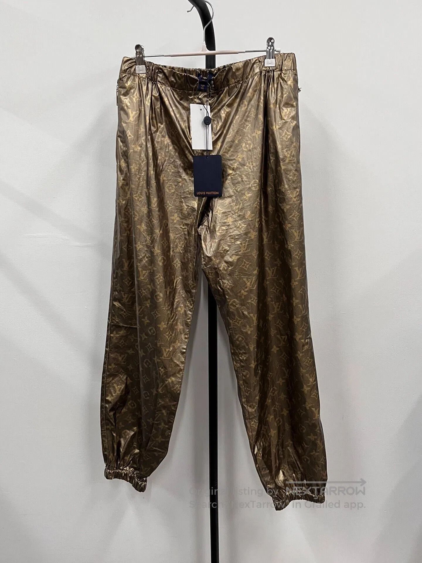Louis Vuitton louis vuitton metallic logo printed jogger pants. Size US 40 / EU 56 - 1 Thumbnail