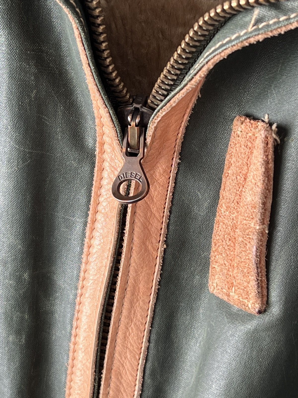 Diesel × Vintage Rare Diesel DMB 1955 Vintage Waxed Cotton & Shearling Jacket Size US L / EU 52-54 / 3 - 7 Thumbnail