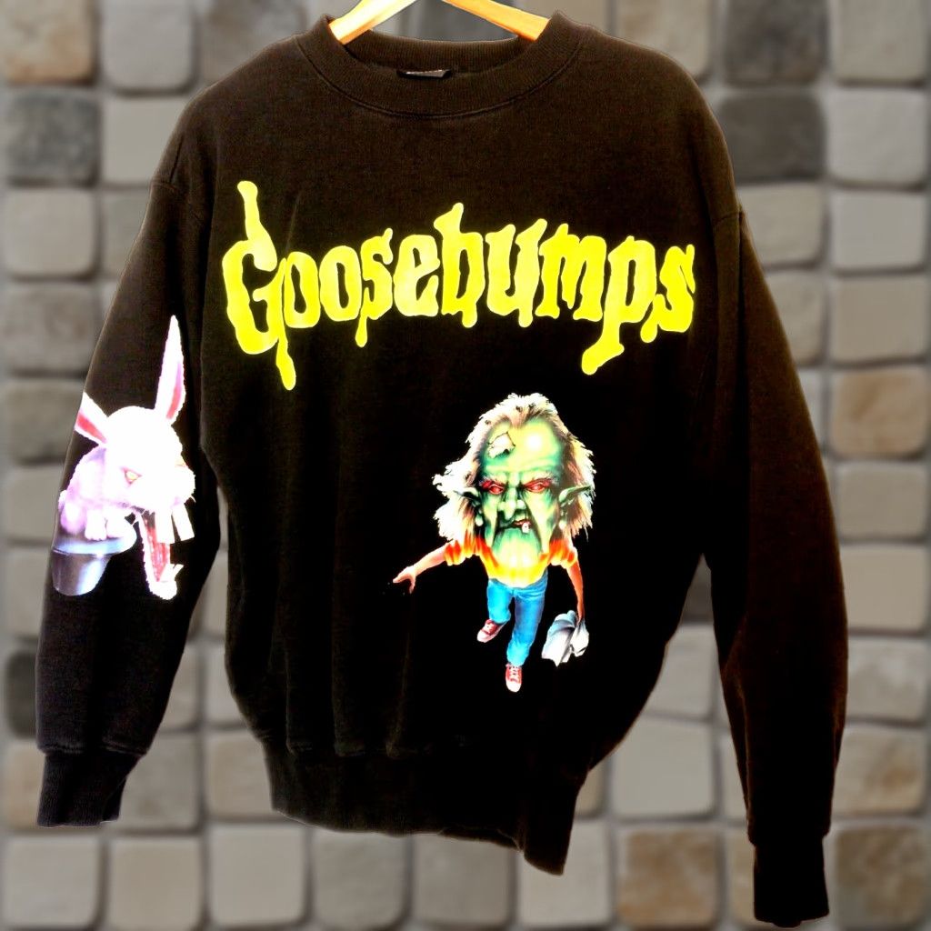 Vintage VINTAGE Dumbgood Goosebumps Welcome to Horrorland Sweatshirt Unisex XS Black Graphic Pullover Mens Size US XS / EU 42 / 0 - 1 Thumbnail