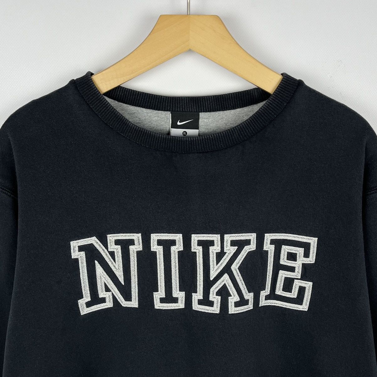 Nike Vintage Nike Big Logo y2k faded sweatshirt 90’s Size US XL / EU 56 / 4 - 2 Thumbnail