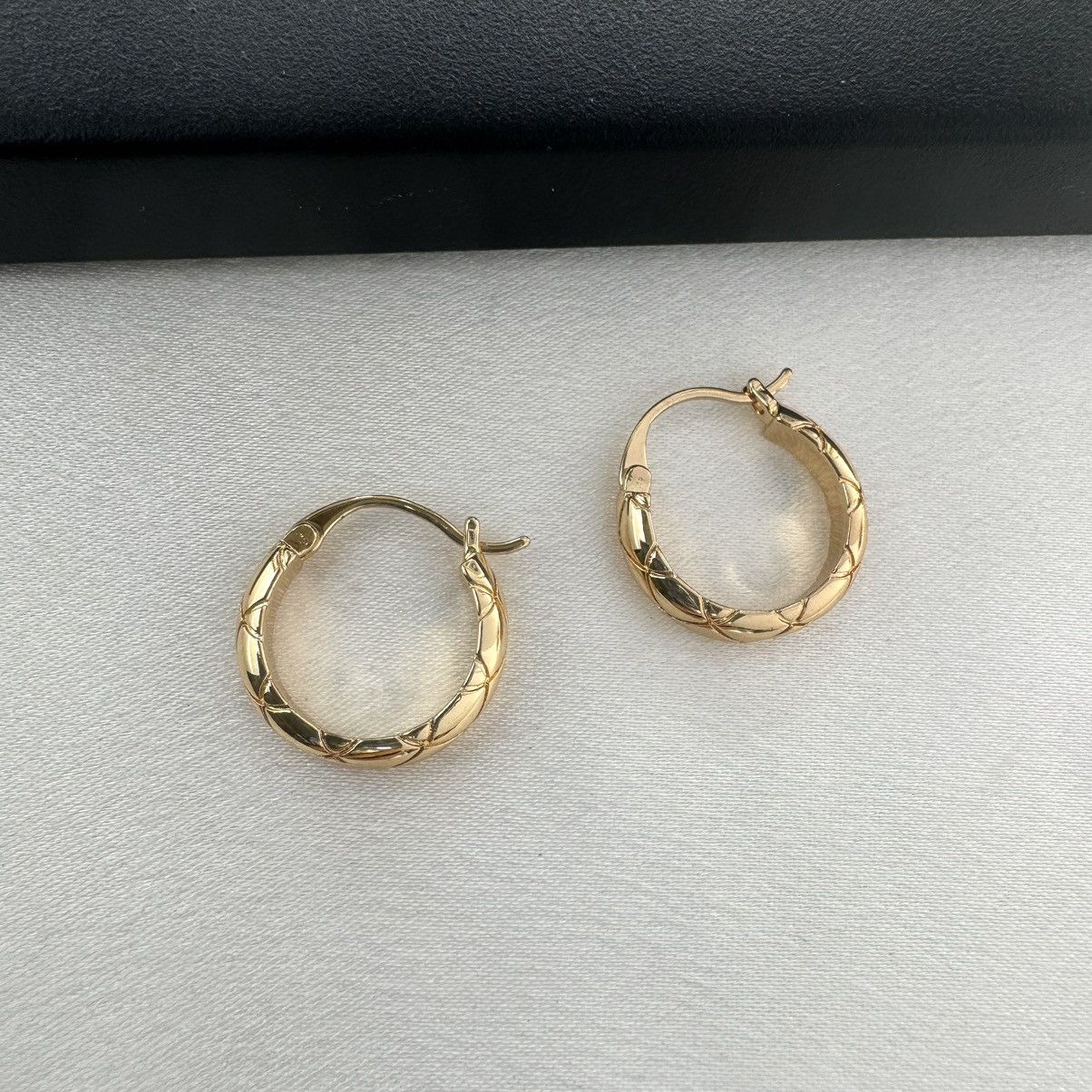 Designer Polished Metal Texture Gold Hoop Earrings for Women Size ONE SIZE - 2 Thumbnail