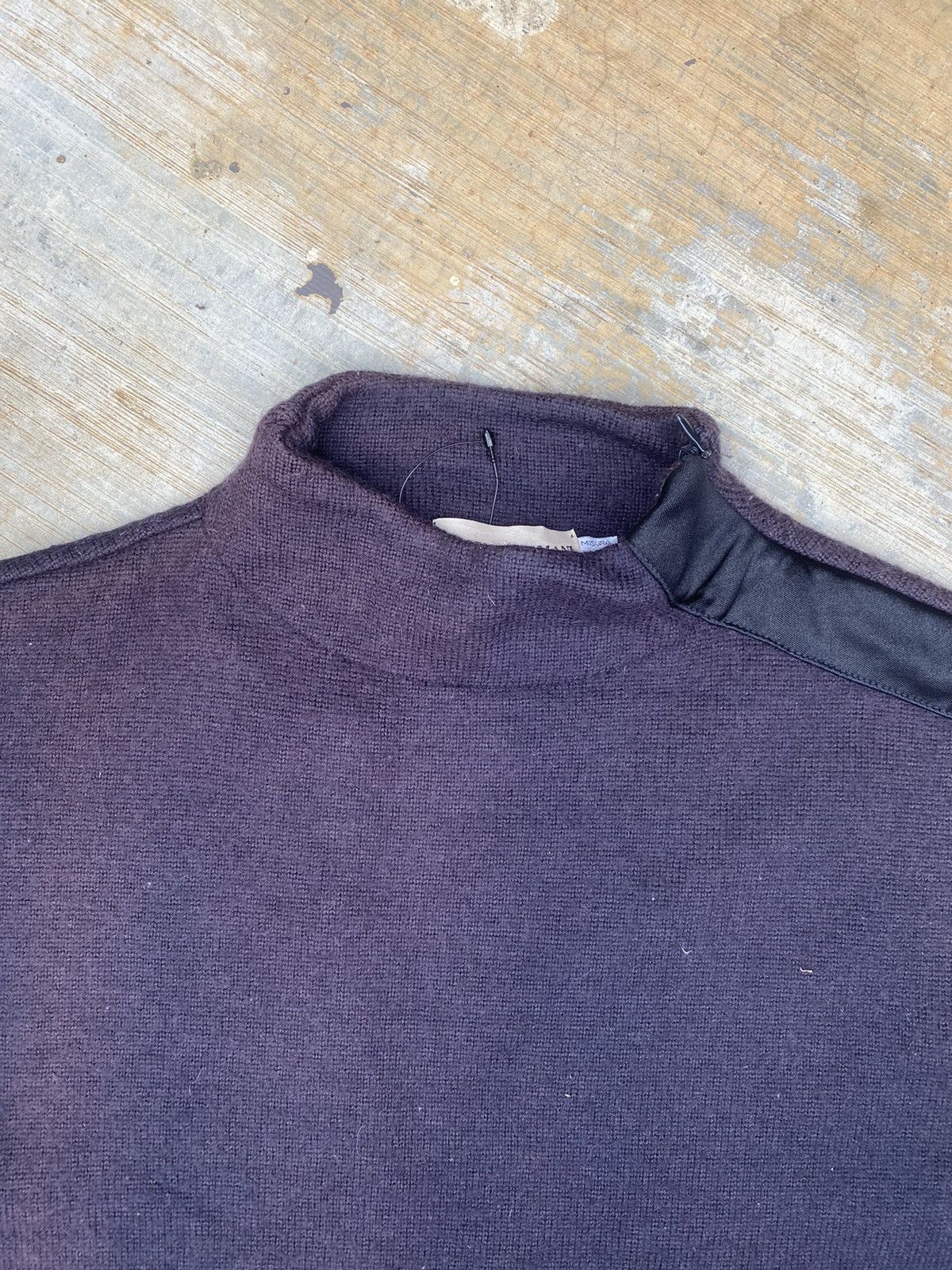 Emporio Armani × Vintage Vintage Emporio Armani Sun Faded Wool Sweater Size L / US 10 / IT 46 - 3 Thumbnail