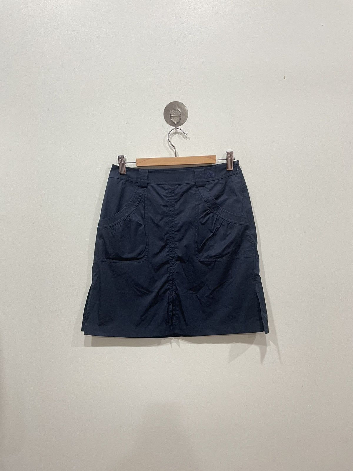 image of Burberry Golf Skirt in Black, Women's (Size 28)