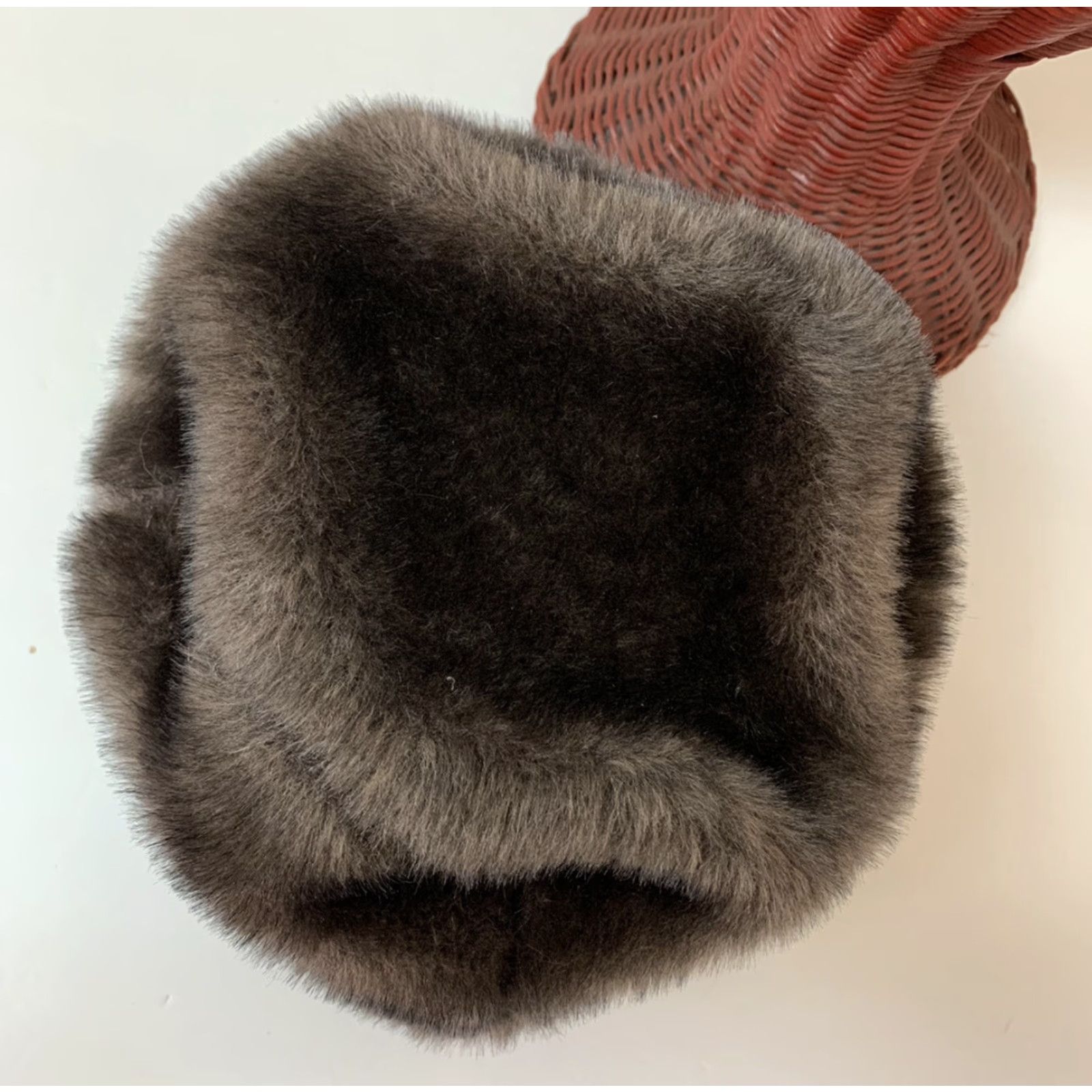 Vintage VINTAGE Glenoit Glenara Regina Brown Fur Shaggy Bucket Hat USA One Size Size ONE SIZE - 5 Thumbnail