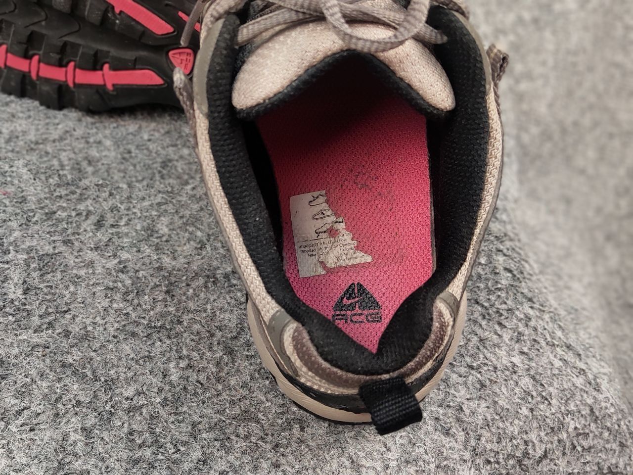 Nike ACG Vintage Nike ACG All-Trac Hiking Women's Sneaker Size US 7 / IT 37 - 20 Thumbnail