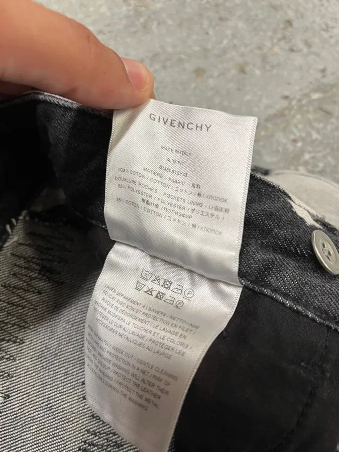 Givenchy × Vintage AW2022 Givenchy Distressed Monochrome Slim Jeans Size US 32 / EU 48 - 10 Thumbnail