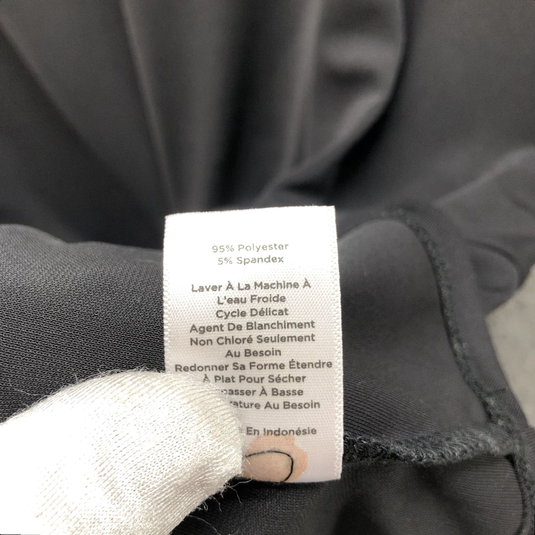 Talbots Talbots Blouse Short Sleeve Top Womens 3X Black Jersey Knit V-Neck Twist Front Shirt Pattern: Solid/Stretch Casual Size XXL / US 16-18 / IT 52-54 - 7 Thumbnail