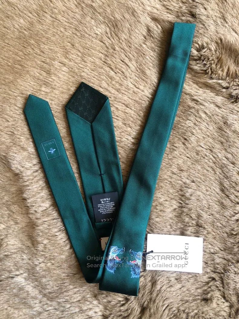 Gucci Gucci Wolf Head Green Silk Tie Size ONE SIZE - 1 Thumbnail