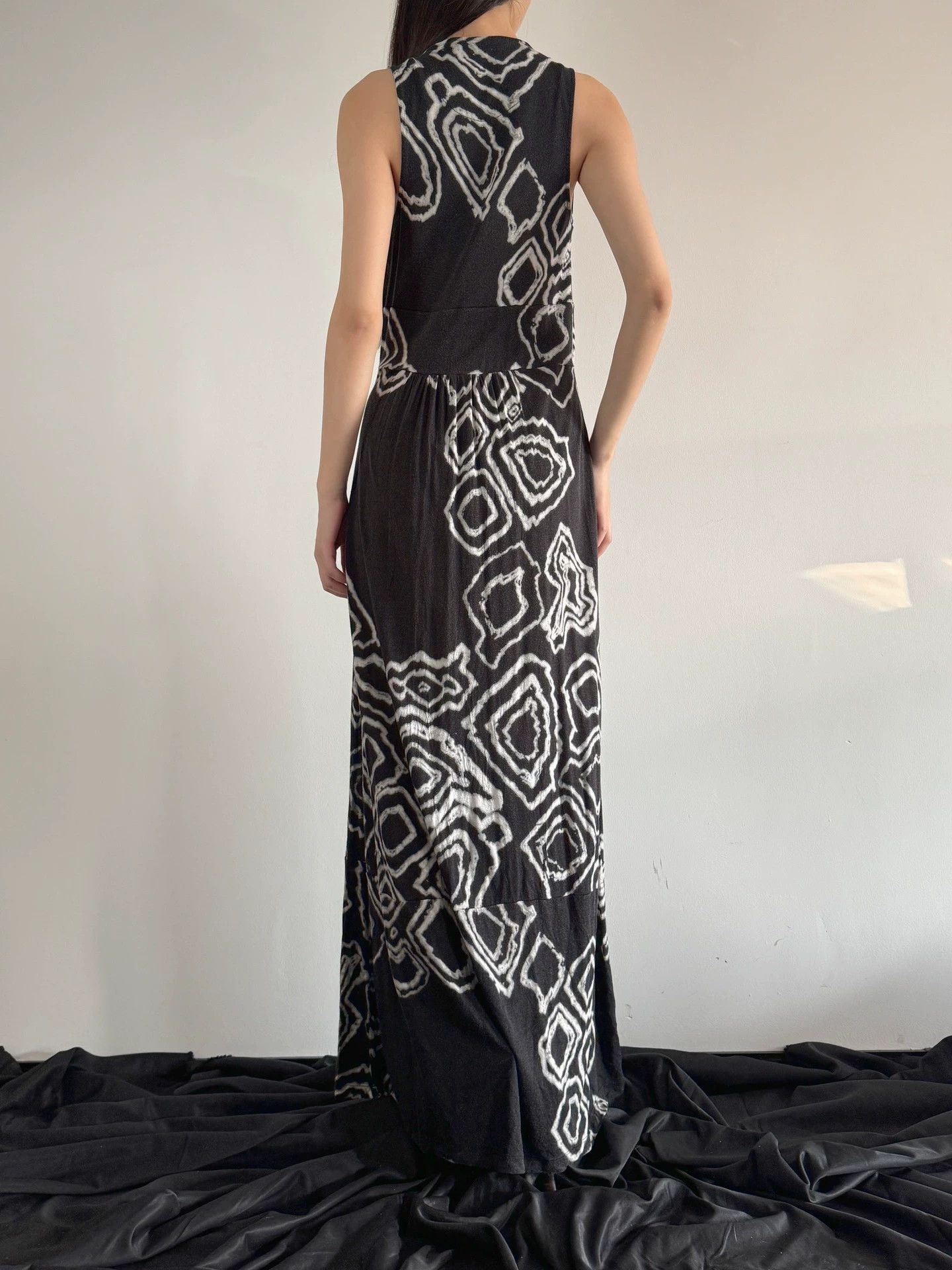 Vintage French Brand V-neck Printed Sleeveless Dress Women's S Size S / US 4 / IT 40 - 7 Thumbnail