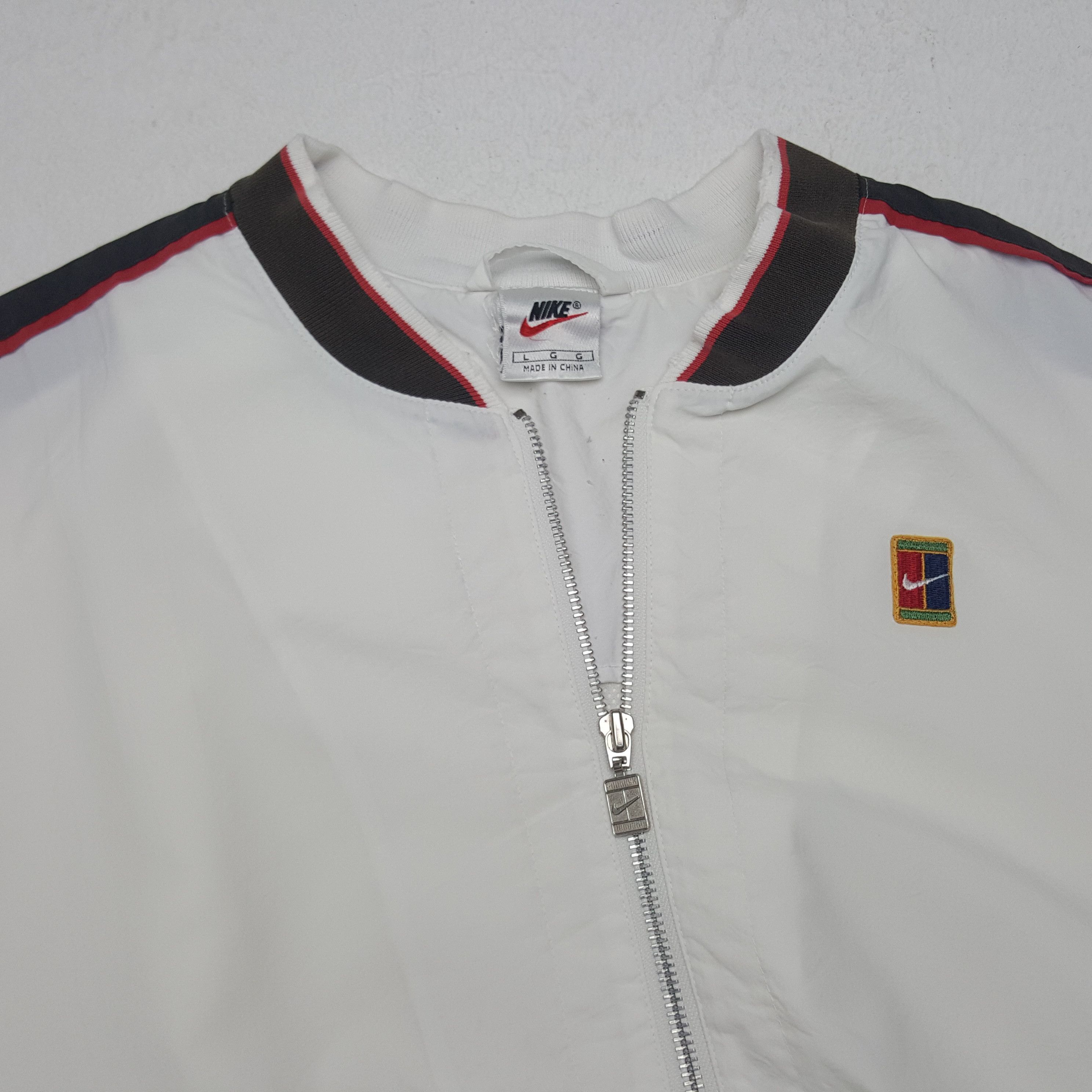 Nike × Vintage Vintage Nike Court Windbreaker Zipper Sport Jacket Size US L / EU 52-54 / 3 - 4 Thumbnail