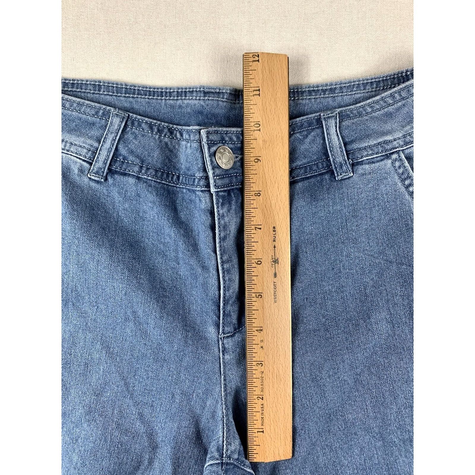 Vintage LASCANA Jeans Wide Leg Womens Size 6 Blue Embroidered Cropped 30x30 Flat Lay 30x30 Jeans Womens Mens? Size 28" / US 6 / IT 42 - 4 Thumbnail