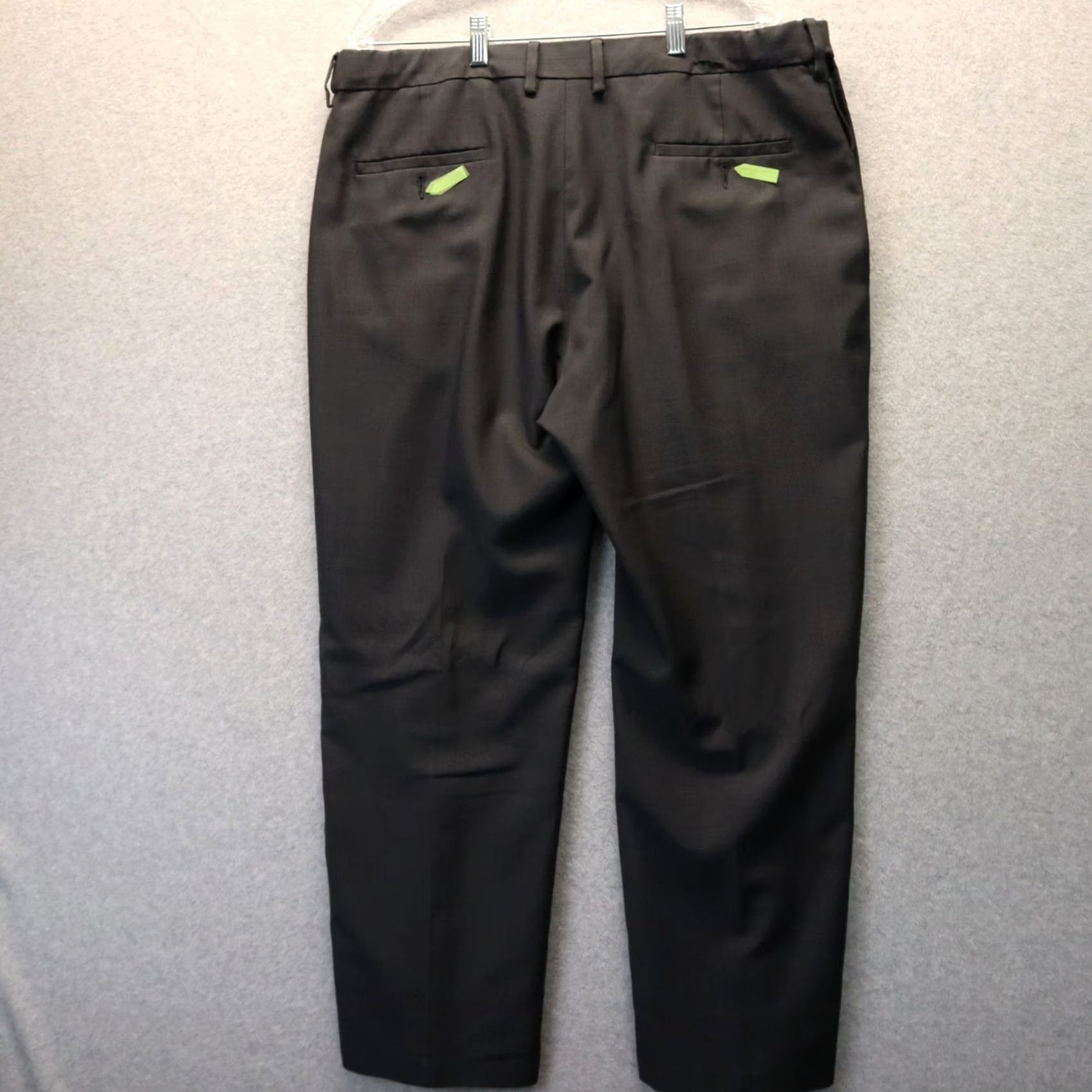 Haggar Haggar Pants Mens 38x30 Classic Fit Dress Slacks Flat Front Dark Gray Size US 38 / EU 54 - 2 Thumbnail