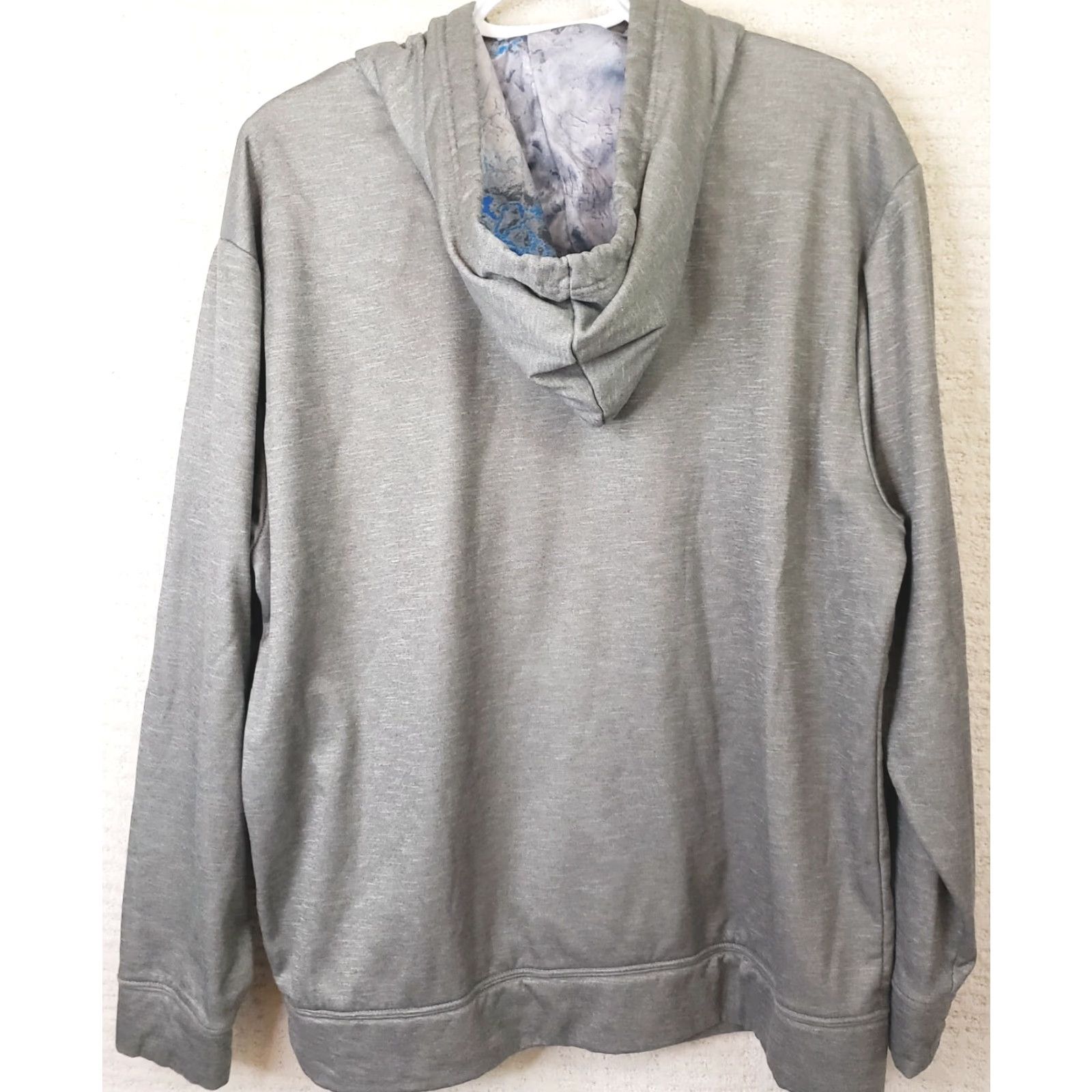 Realtree Realtree Hoodie Pullover M 38/40 Mens Medium Gray Knit Polyester Kangaroo Pockets Front Graphic Fishing Outdoor 90s Decade Style? Size US M / EU 48-50 / 2 - 6 Thumbnail