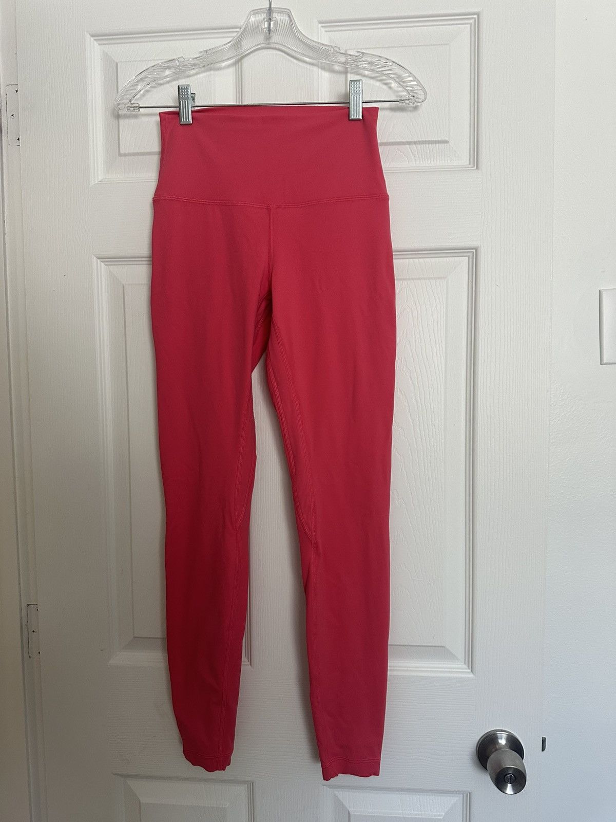 Lululemon Coral lululemon leggings Size 28" / US 6 / IT 42 - 1 Thumbnail