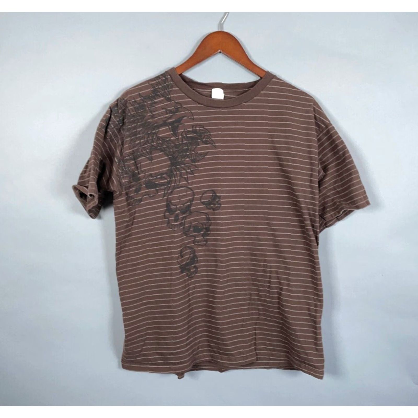 Vintage VINTAGE T-Shirt Men Brown Striped Pattern Y2K Skulls Eagle Print Adult Large Preshrunk Regular Fit Size US L / EU 52-54 / 3 - 2 Thumbnail