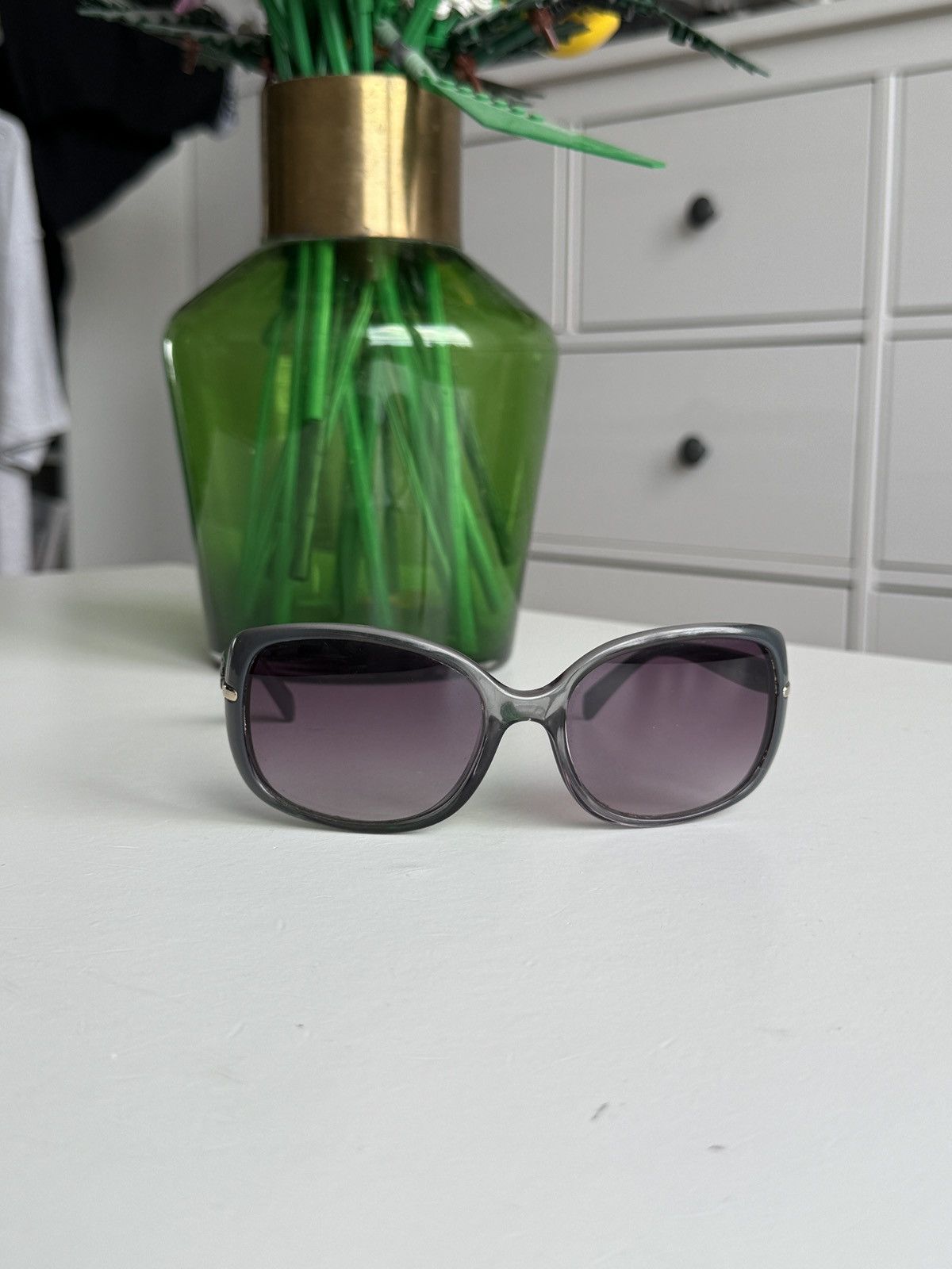 Prada Prada oversized sunglasses designer luxury casual old money Size ONE SIZE - 2 Thumbnail