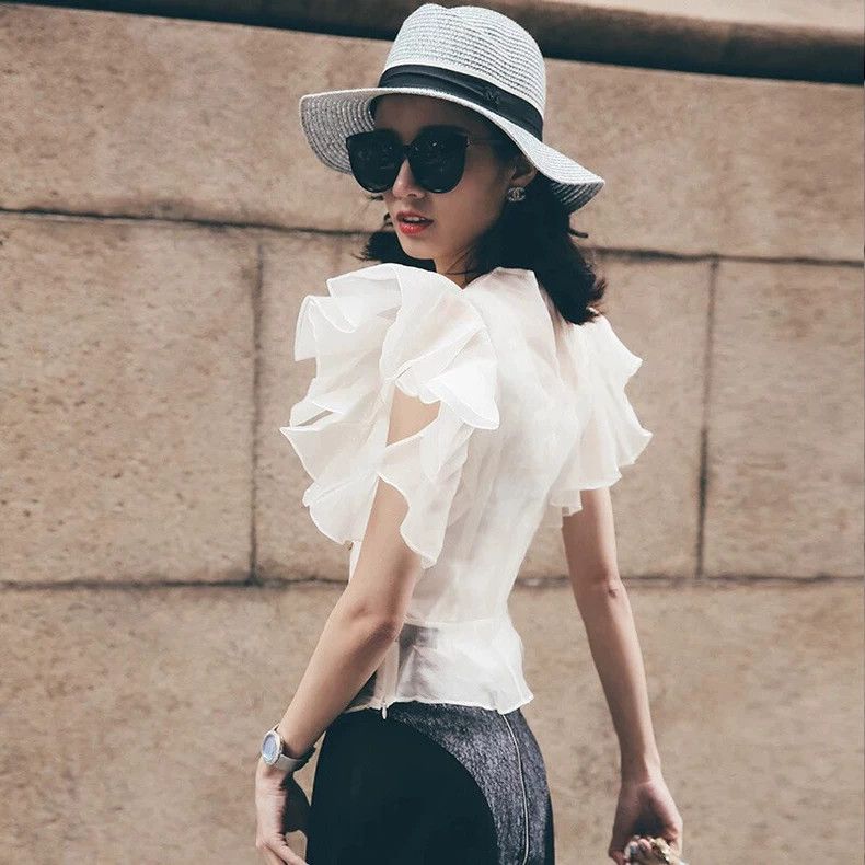 Alexander McQueen Alexander McQUEEN size 38 Butterfly sleeve short sleeved t Size S / US 4 / IT 40 - 9 Thumbnail