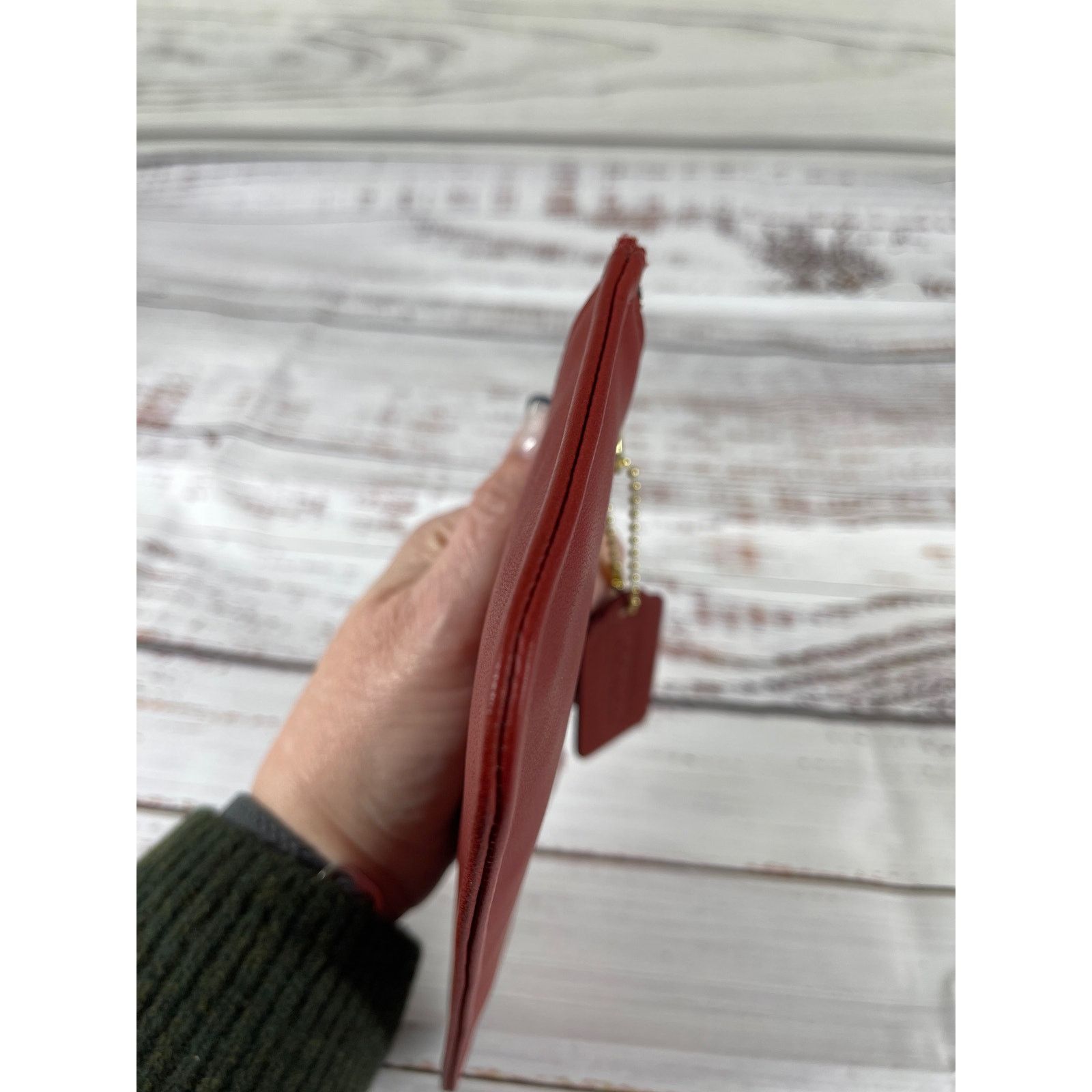 Coach COACH Vintage Leather Red Skinny Case No 7170 New with Box Size ONE SIZE - 12 Thumbnail