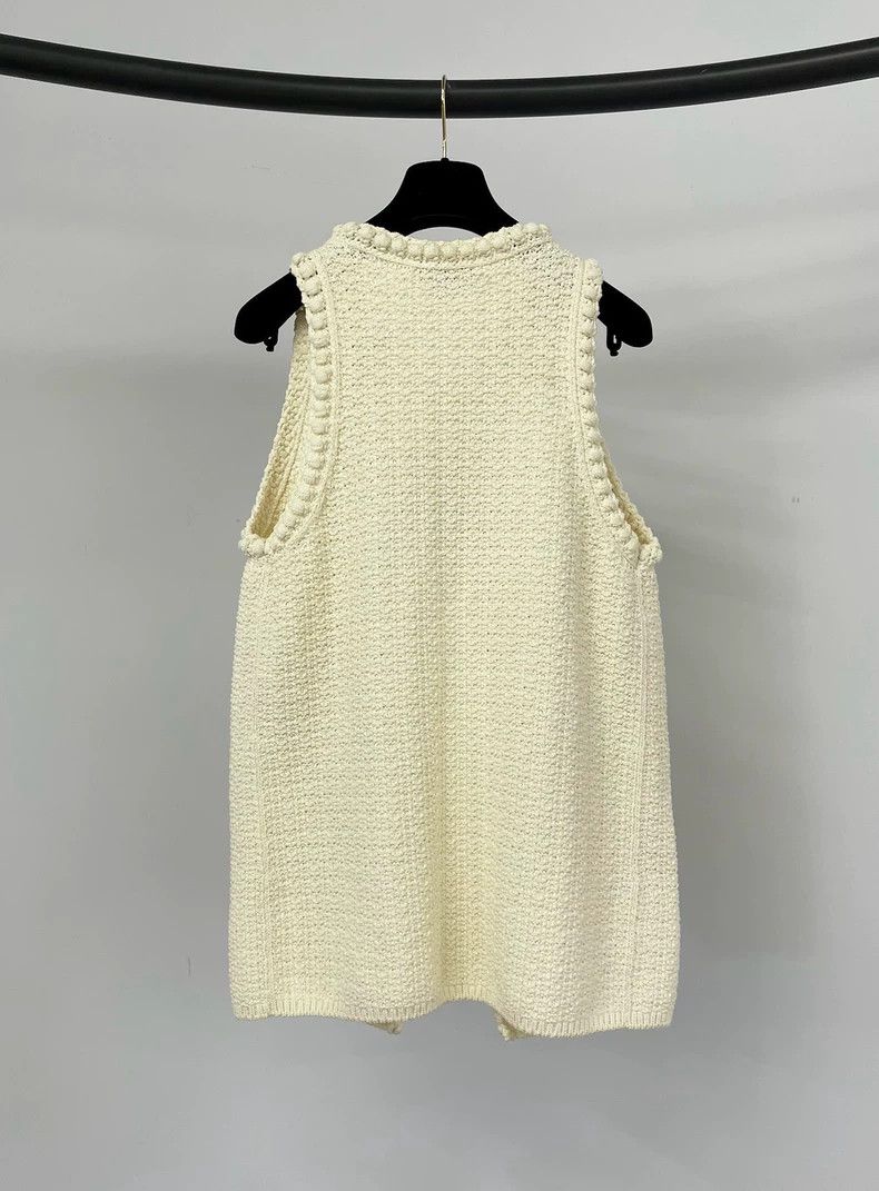 Chanel Chanel White knitted vest jacket Size XXS / US 00 / IT 34 - 2 Thumbnail