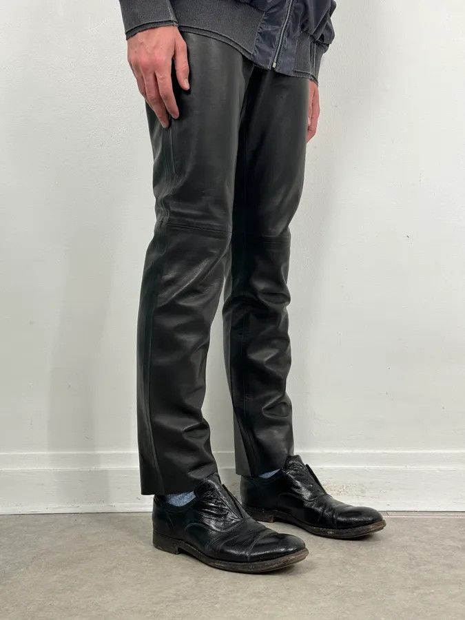 Gucci 2000s Gucci Black Minimalist Leather Slim Pants by Tom Ford Size US 30 / EU 46 - 3 Thumbnail
