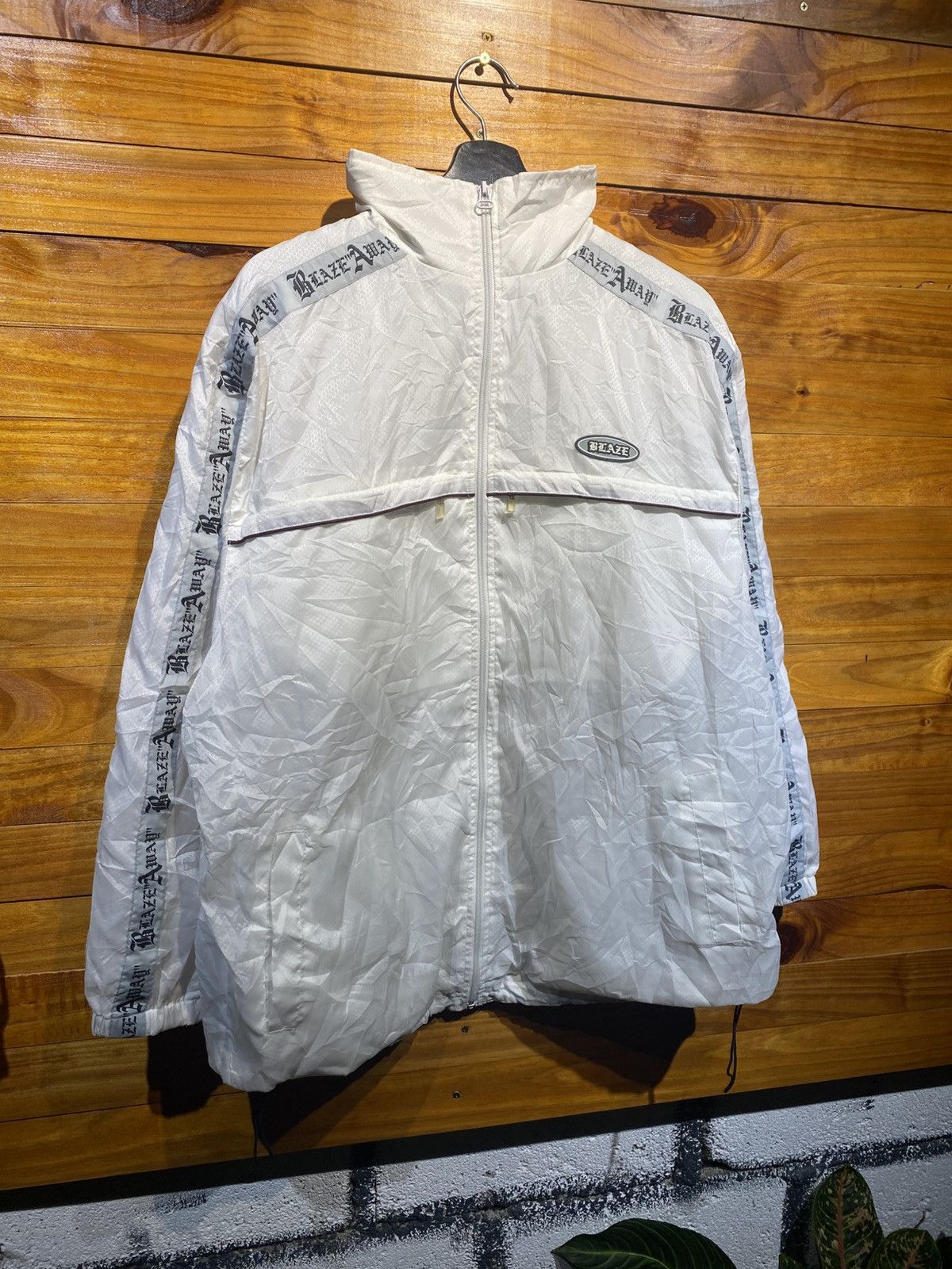 Japanese Brand Blaze Away Fogaty Free Spirit White Windbreaker Jacket Size US M / EU 48-50 / 2 - 5 Thumbnail