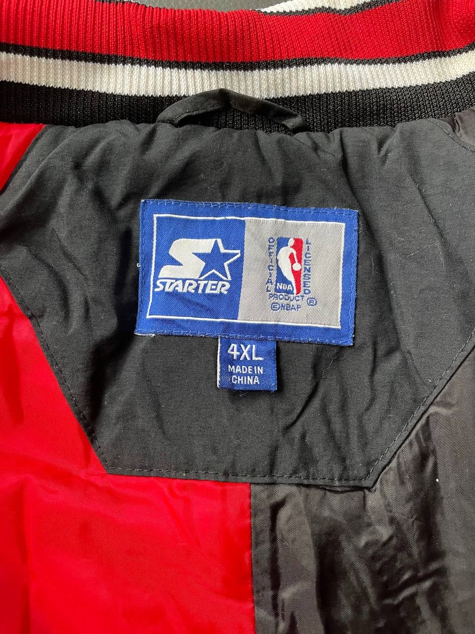 NBA Vintage 1990’s Chicago Bulls Starter Zip Up Puffer NBA Size US XXL / EU 58 / 5 - 8 Thumbnail