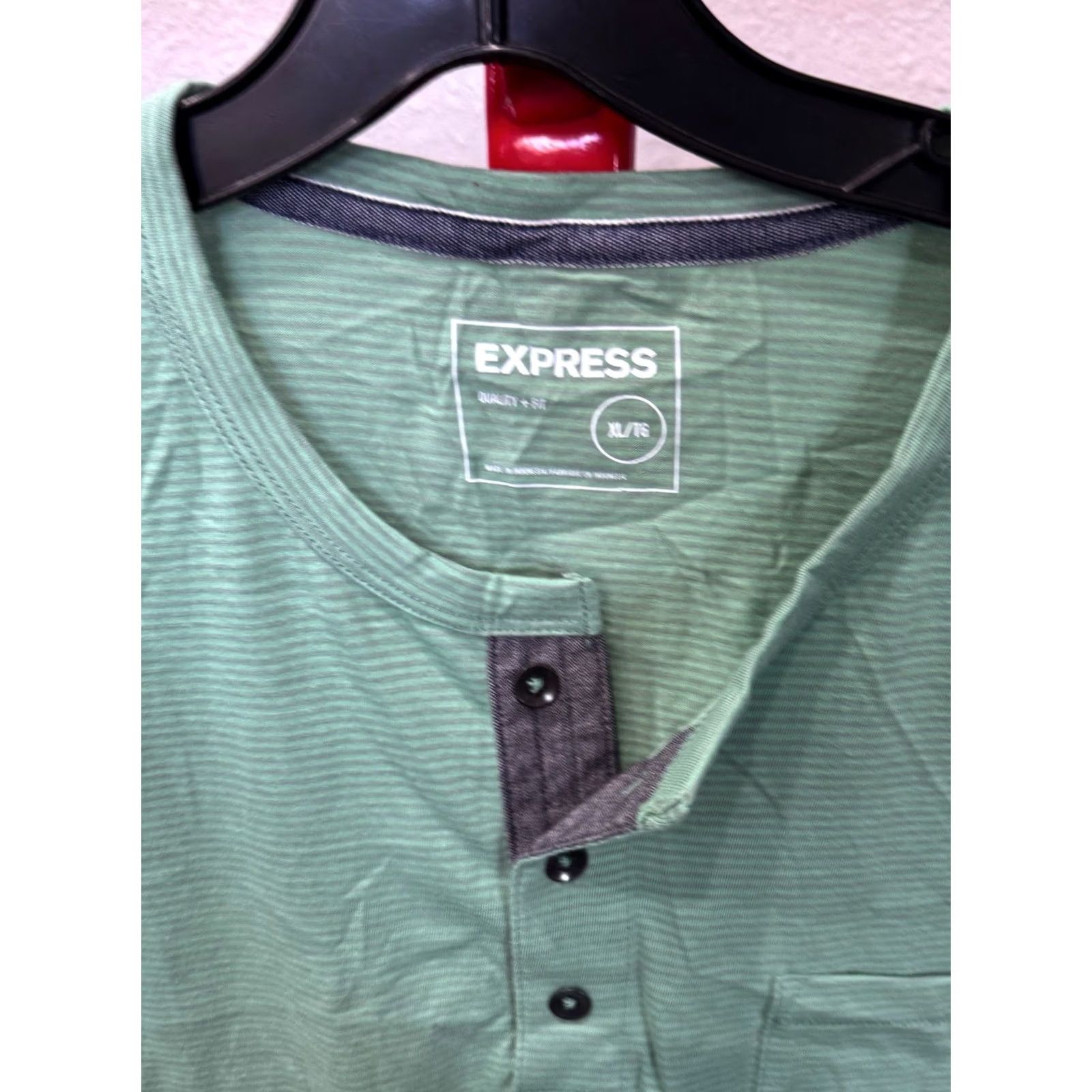 Express Express Green Stripe Henley Shirt XL Mens Size US XL / EU 56 / 4 - 4 Thumbnail
