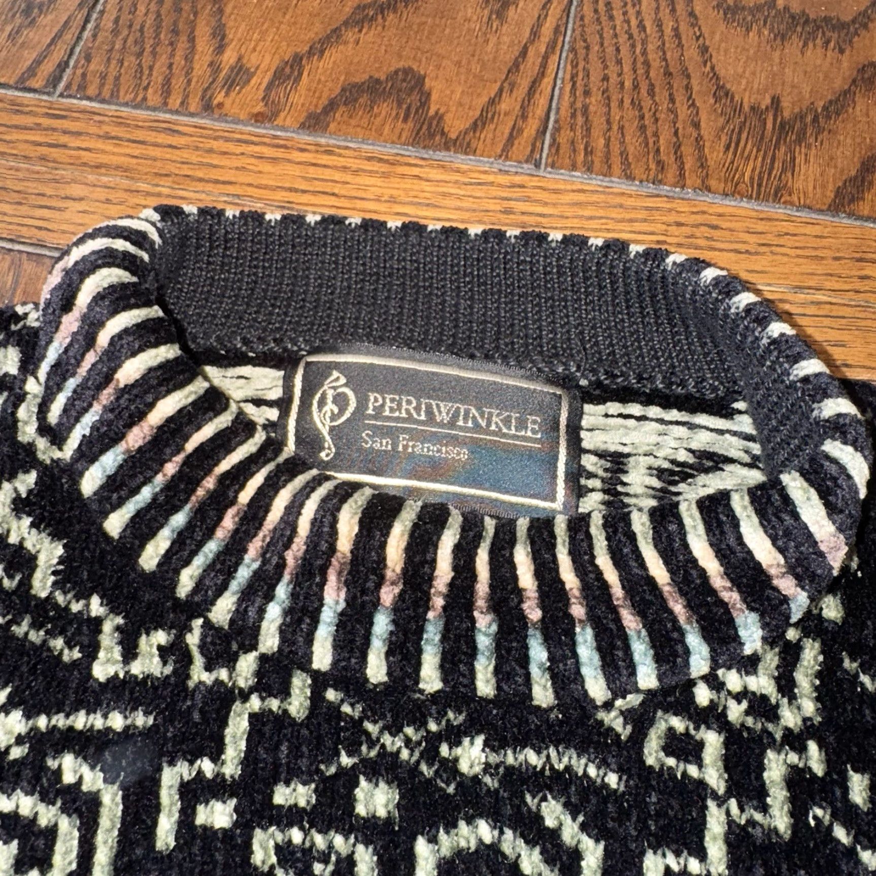 Vintage Periwinkle San Francisco Chenille Sweater Women’s Size Large Black USA Made Size L / US 10 / IT 46 - 5 Thumbnail