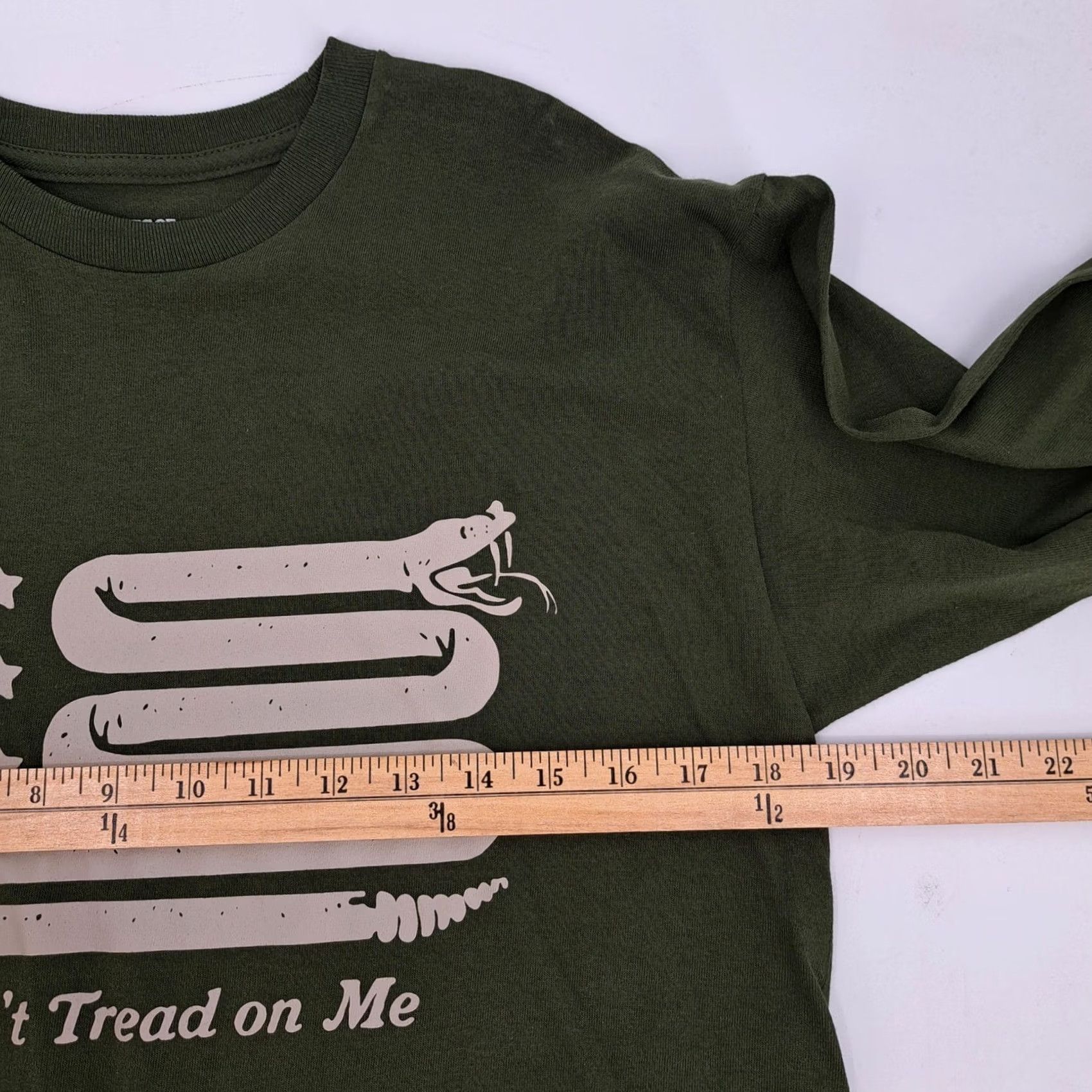 Olive Rags of Honor Long Sleeve Shirt Mens M Olive Green Crew Neck Graphic Print Dont Tread on Me USA Flag Rags of Honor Patriotic T-Shirt Size US M / EU 48-50 / 2 - 5 Thumbnail