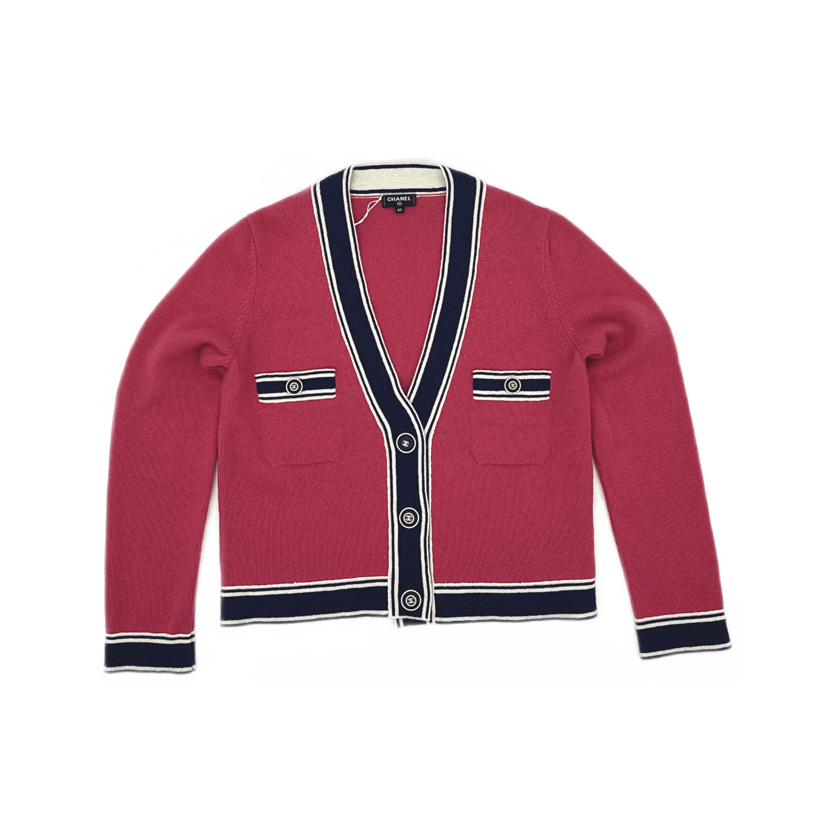 Chanel Chanel Logo Button Cardigan Size 40 Size M / US 6-8 / IT 42-44 - 1 Thumbnail