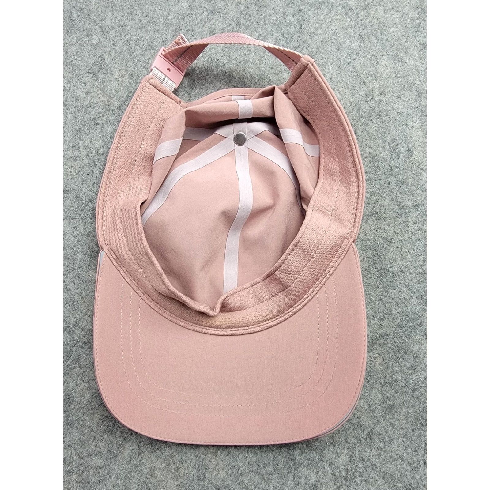 Lululemon Lululemon Hat Cap Strap Back Pink Lightweight Womens Adjustable Baseball Cap - Athleisure, Outdoor, Running Size ONE SIZE - 6 Thumbnail