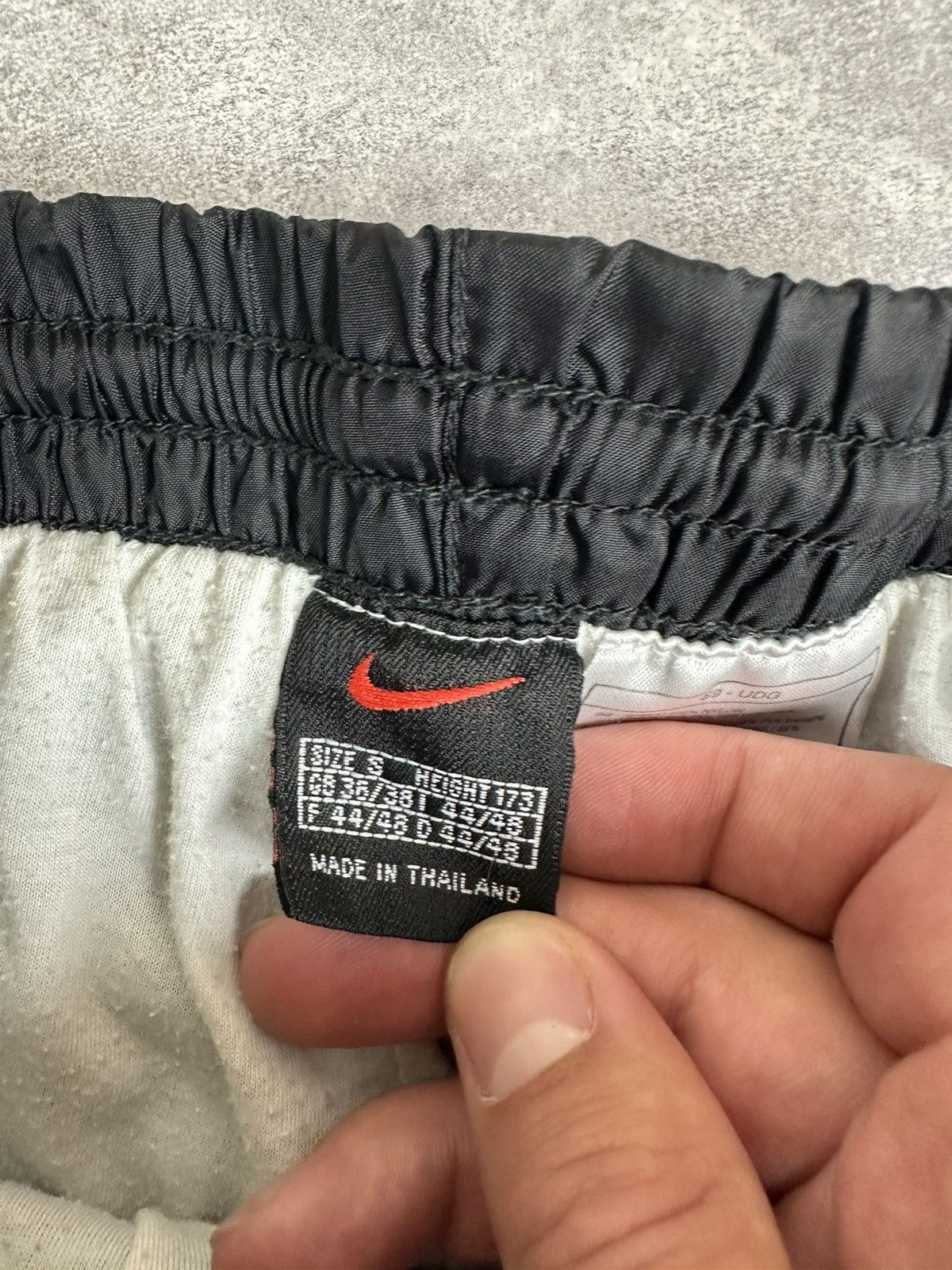 Nike Nike Vintage Retro Nylon Small Swoosh 90S Sweatpants Size US 30 / EU 46 - 9 Thumbnail